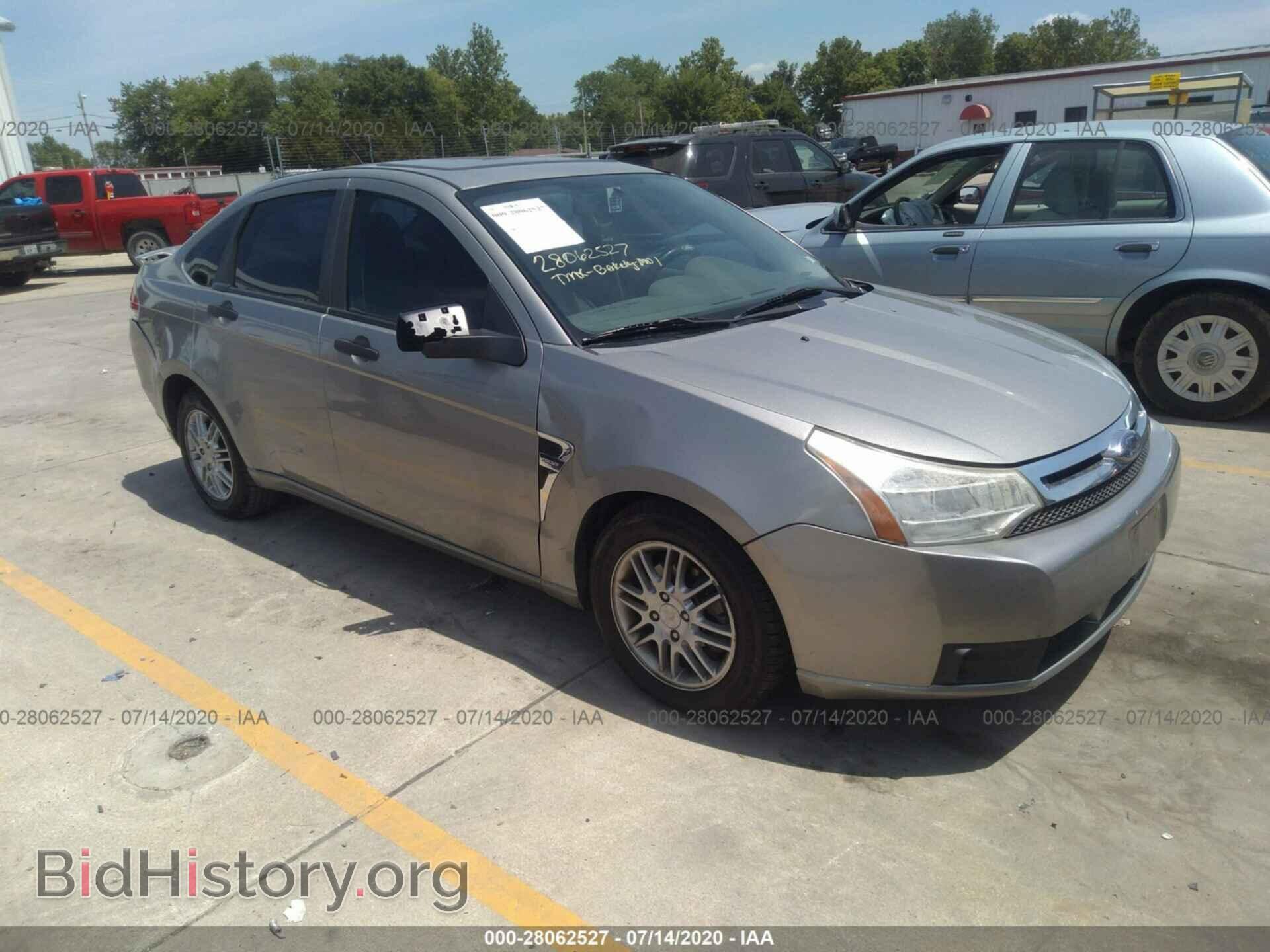 Photo 1FAHP35N98W171428 - FORD FOCUS 2008