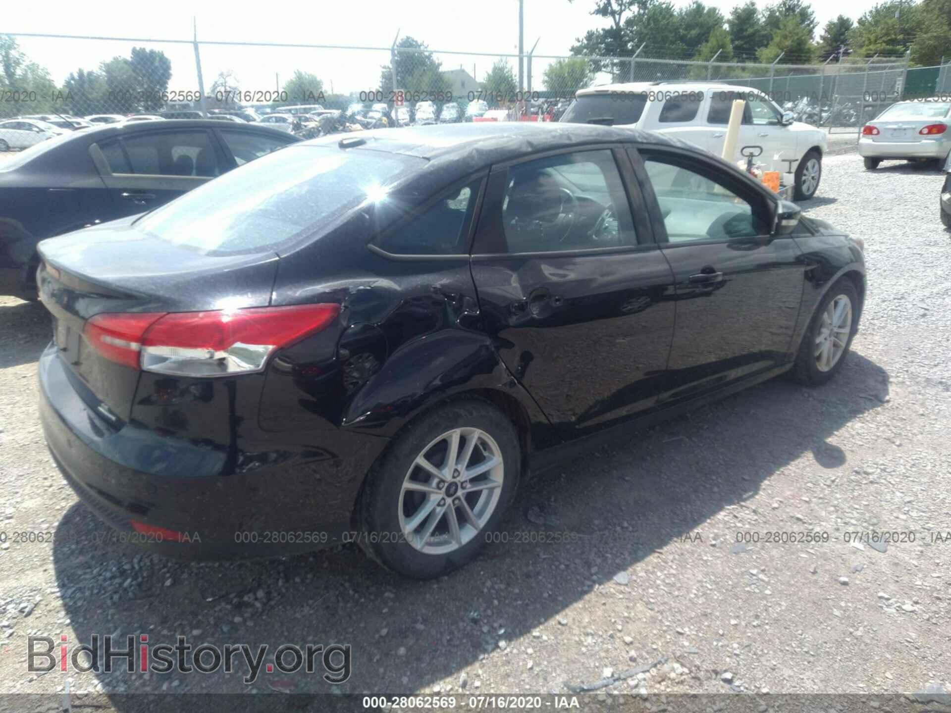 2016 FORD FOCUS - VIN: 1FADP3F2XGL244020 - Photo 4