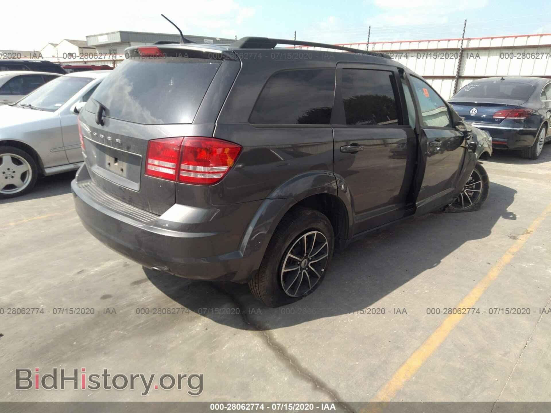 2018 DODGE JOURNEY - VIN: 3C4PDCAB9JT448343 - Фото 4