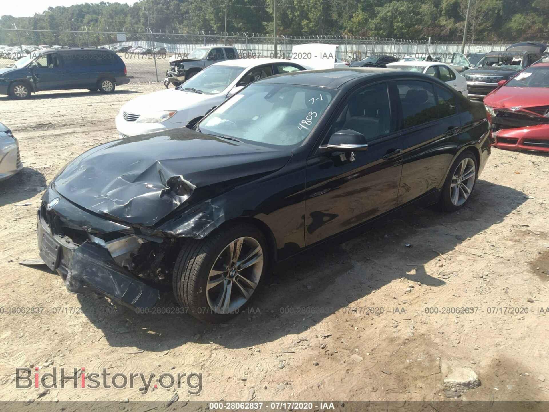 2014 BMW 3 SERIES - VIN: WBA3A5C5XEF604803 - Фото 2