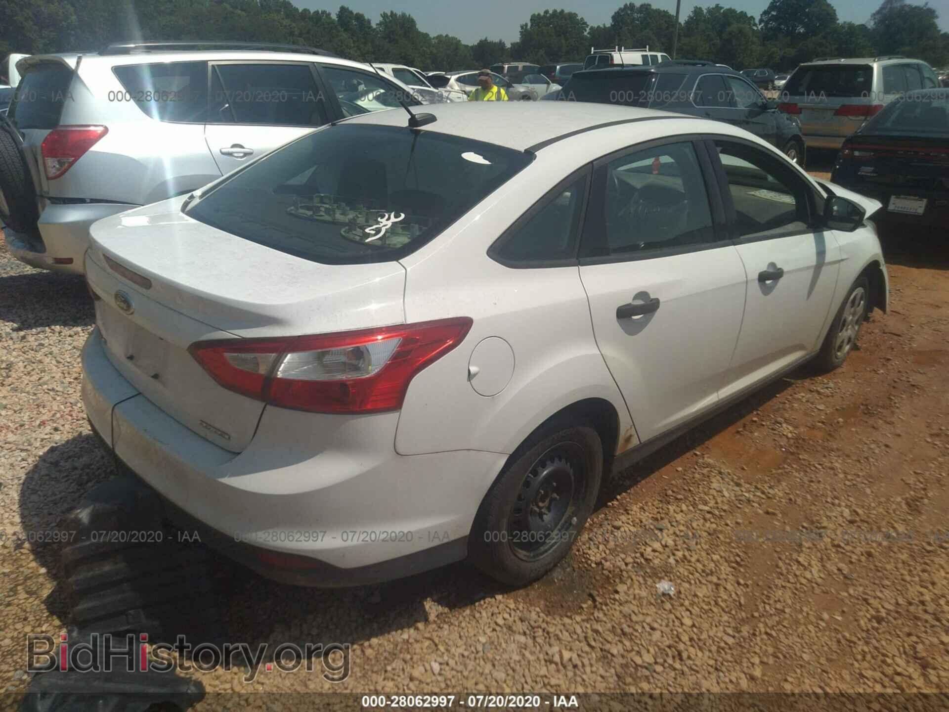 2013 FORD FOCUS - VIN: 1FADP3E29DL379017 - Photo 4