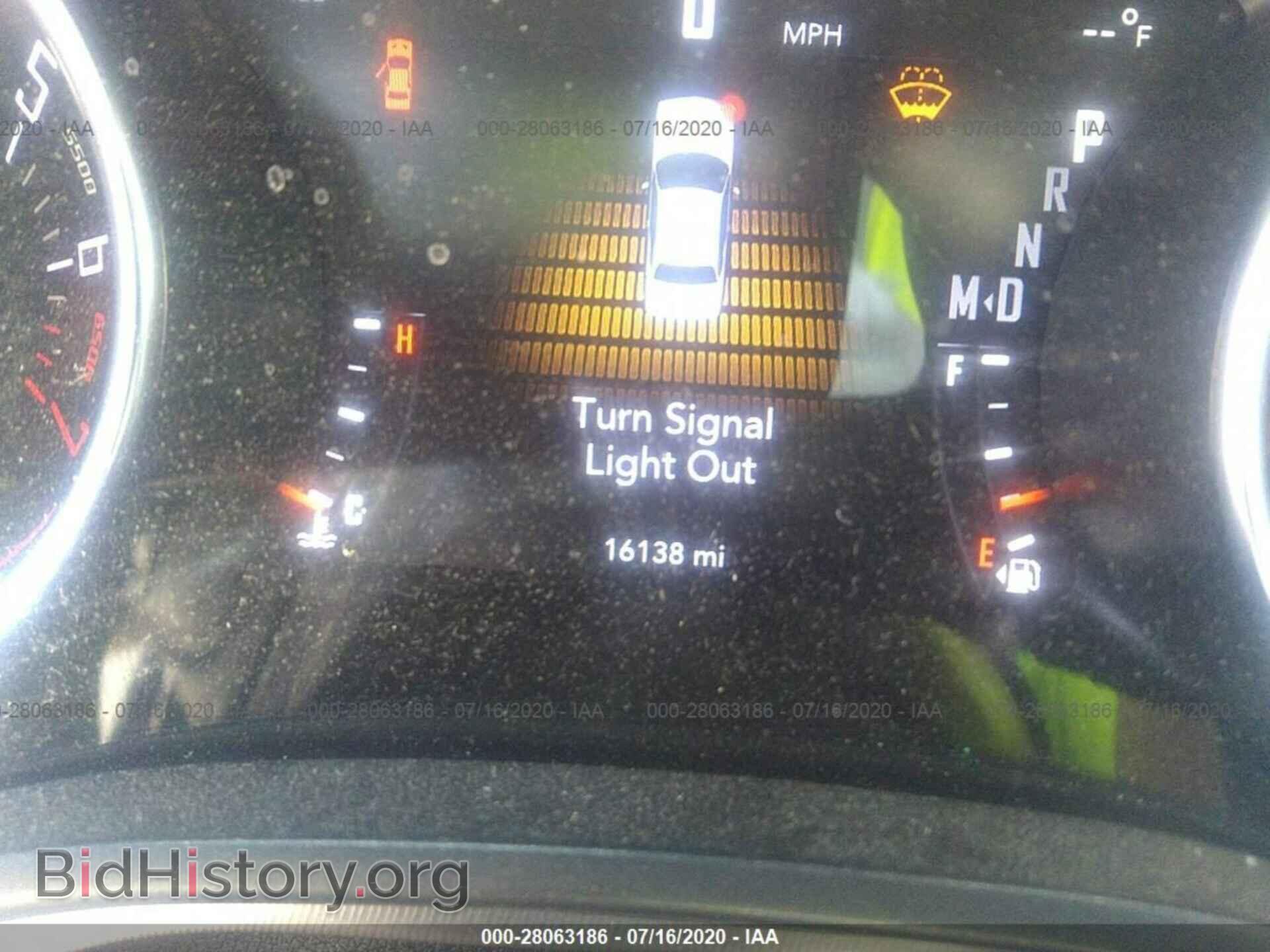 2019 DODGE CHALLENGER - VIN: 2C3CDZAG2KH712112 - Фото 7