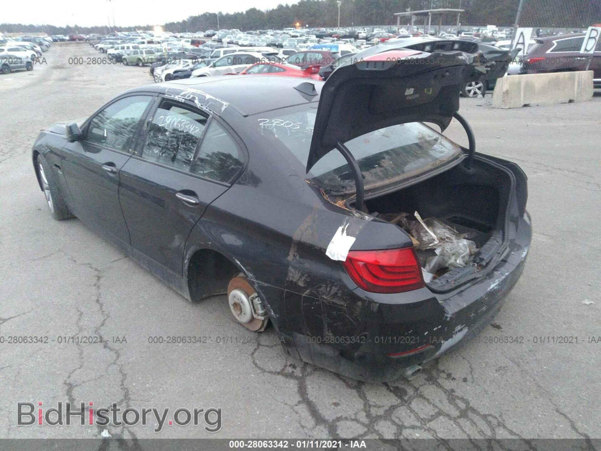2012 BMW 5 SERIES - VIN: WBAFU7C58CDU63495 - Фото 3