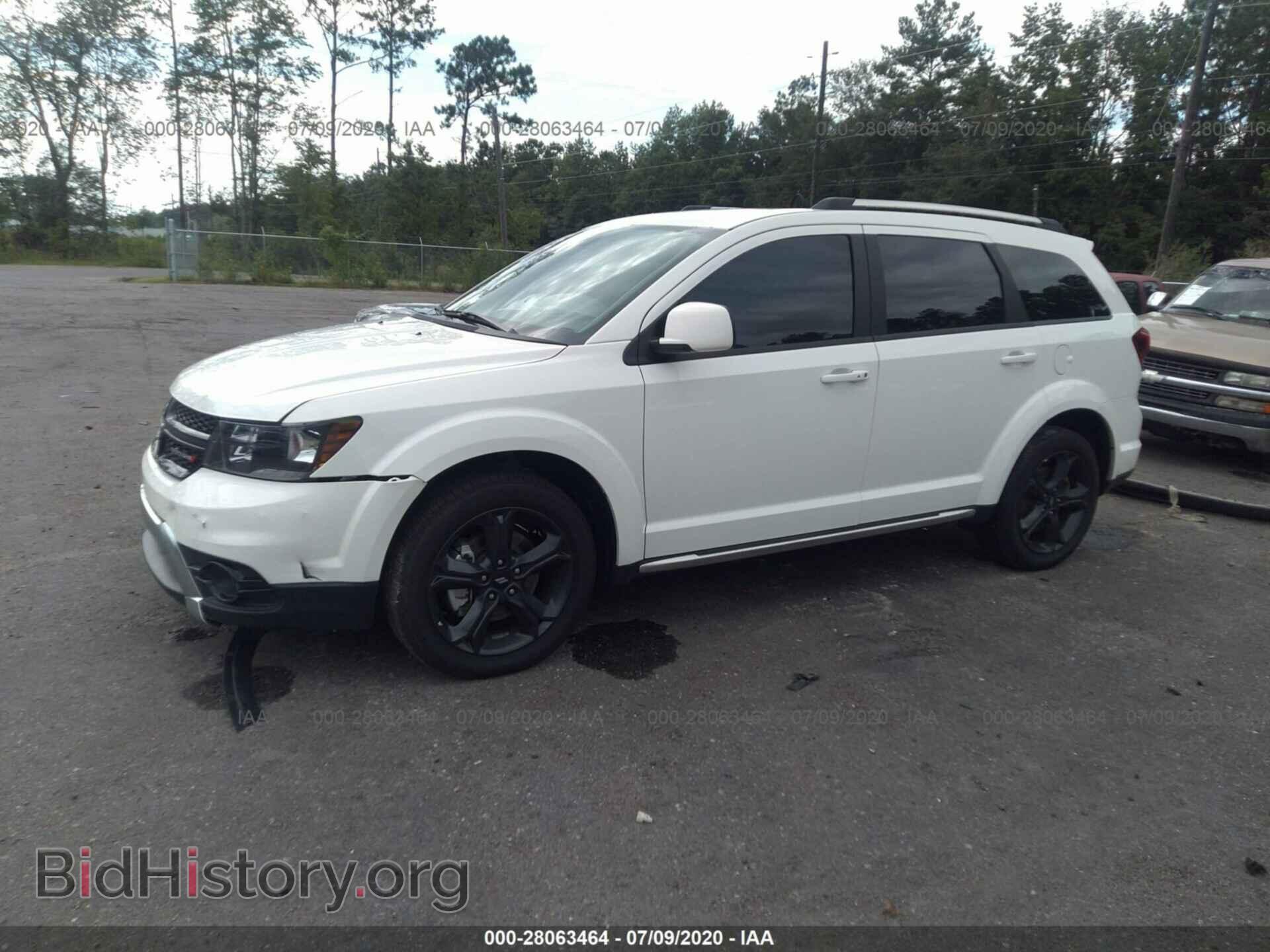 2019 DODGE JOURNEY - VIN: 3C4PDCGG6KT860742 - Фото 2