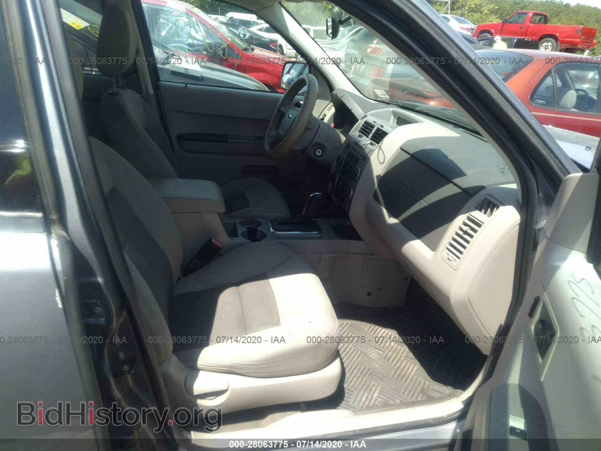 2008 FORD ESCAPE - VIN: 1FMCU49H88KA99843 - Фото 5