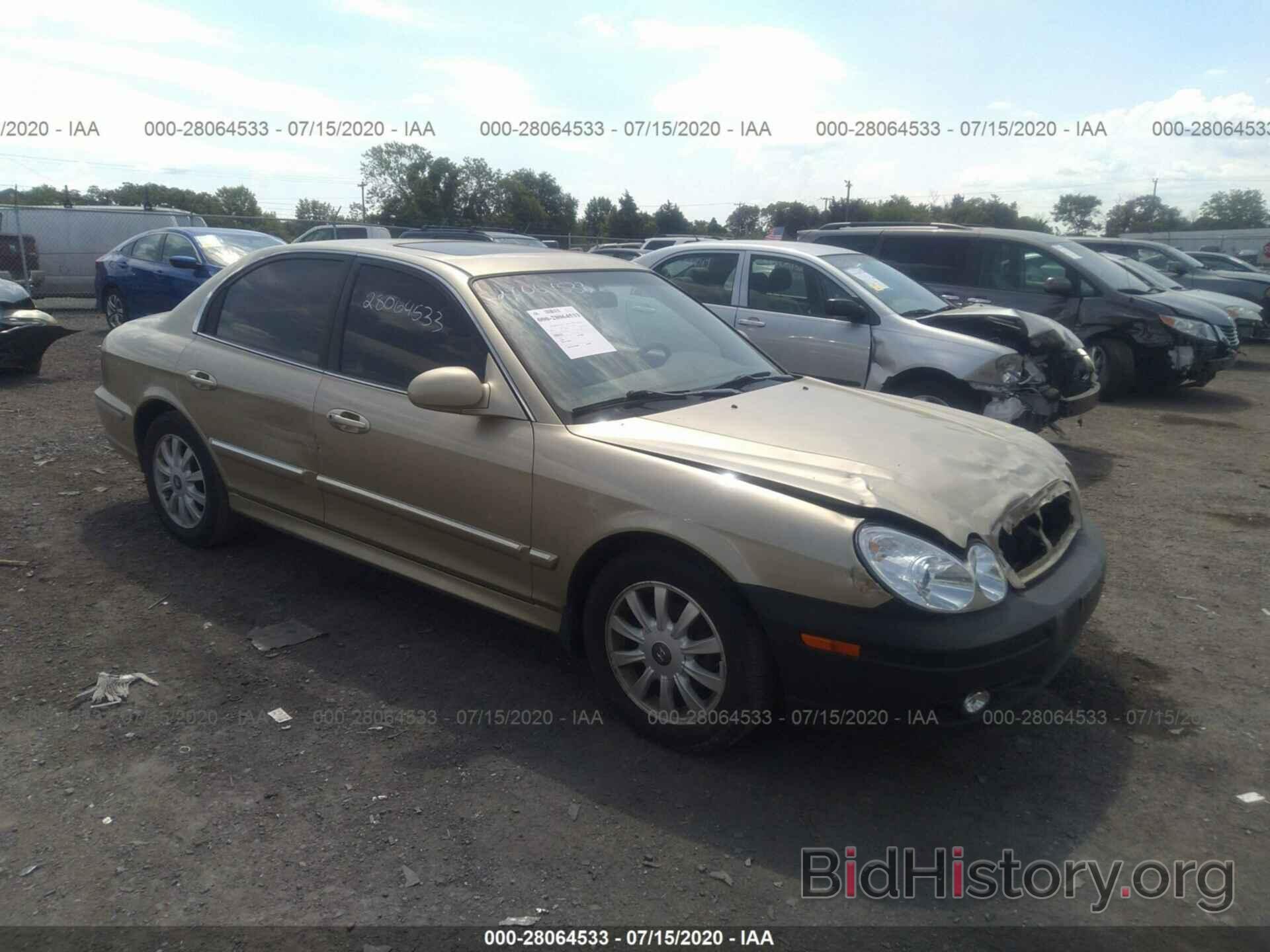 Photo KMHWF35H34A956867 - HYUNDAI SONATA 2004