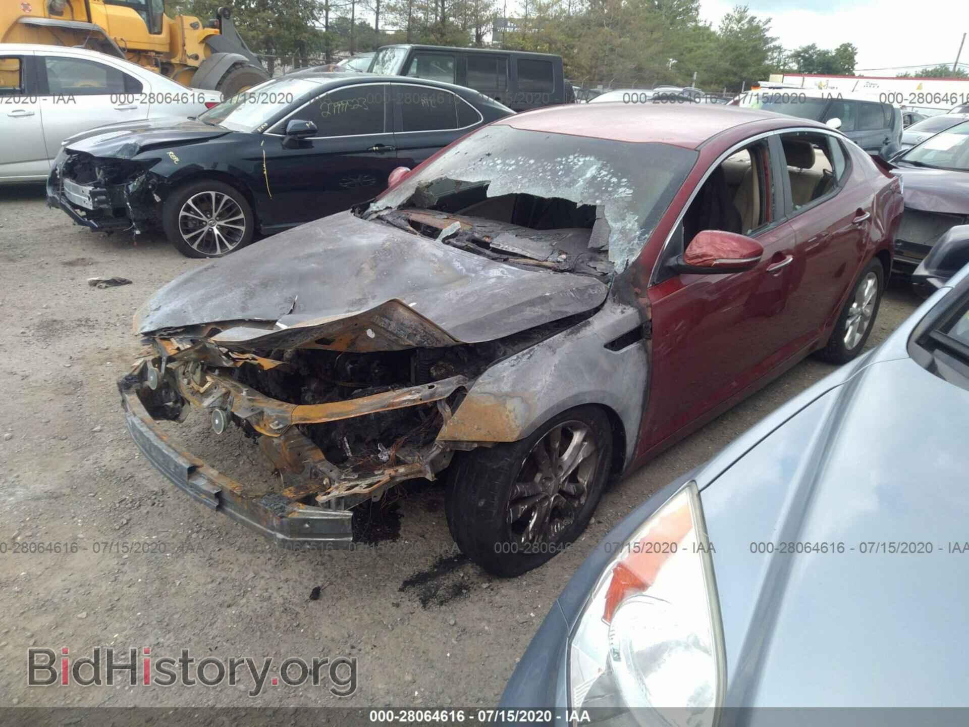 2012 KIA OPTIMA - VIN: 5XXGM4A70CG063530 - Фото 2
