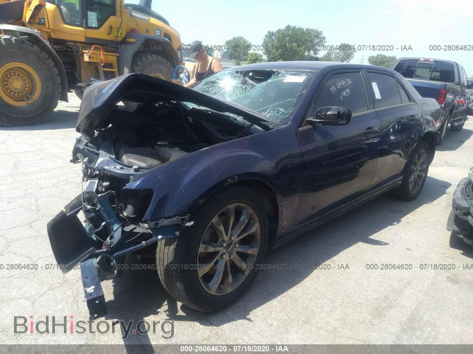 2014 CHRYSLER 300 - VIN: 2C3CCAGG7EH249349 - Photo 2