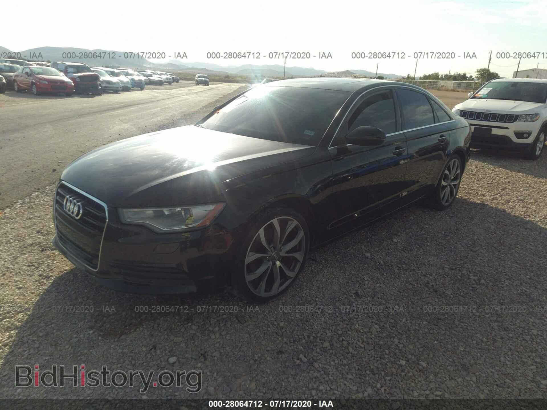2013 AUDI A6 - VIN: WAUDFAFC1DN136487 - Фото 2