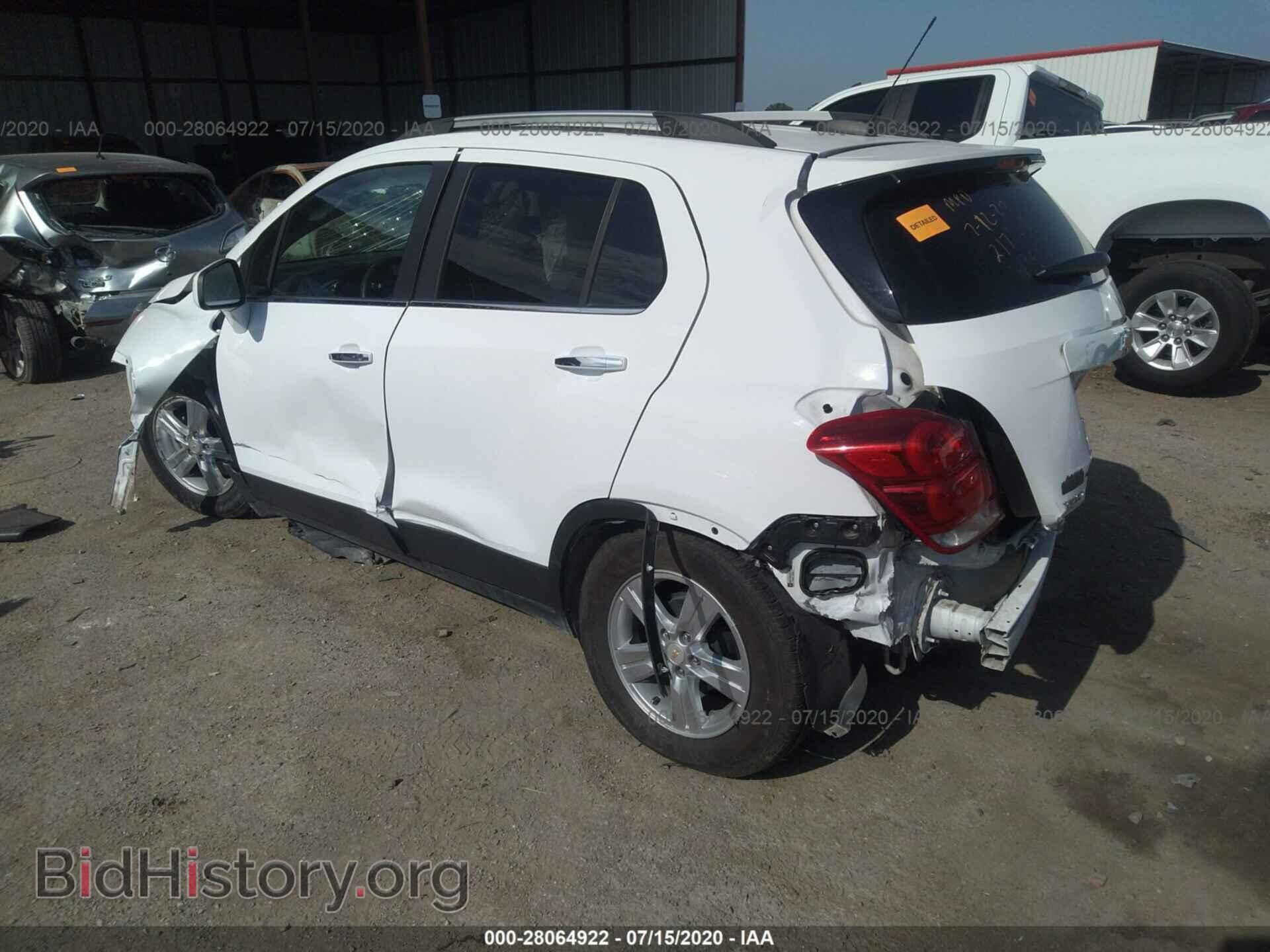 2019 CHEVROLET TRAX - VIN: 3GNCJLSBXKL217627 - Фото 3