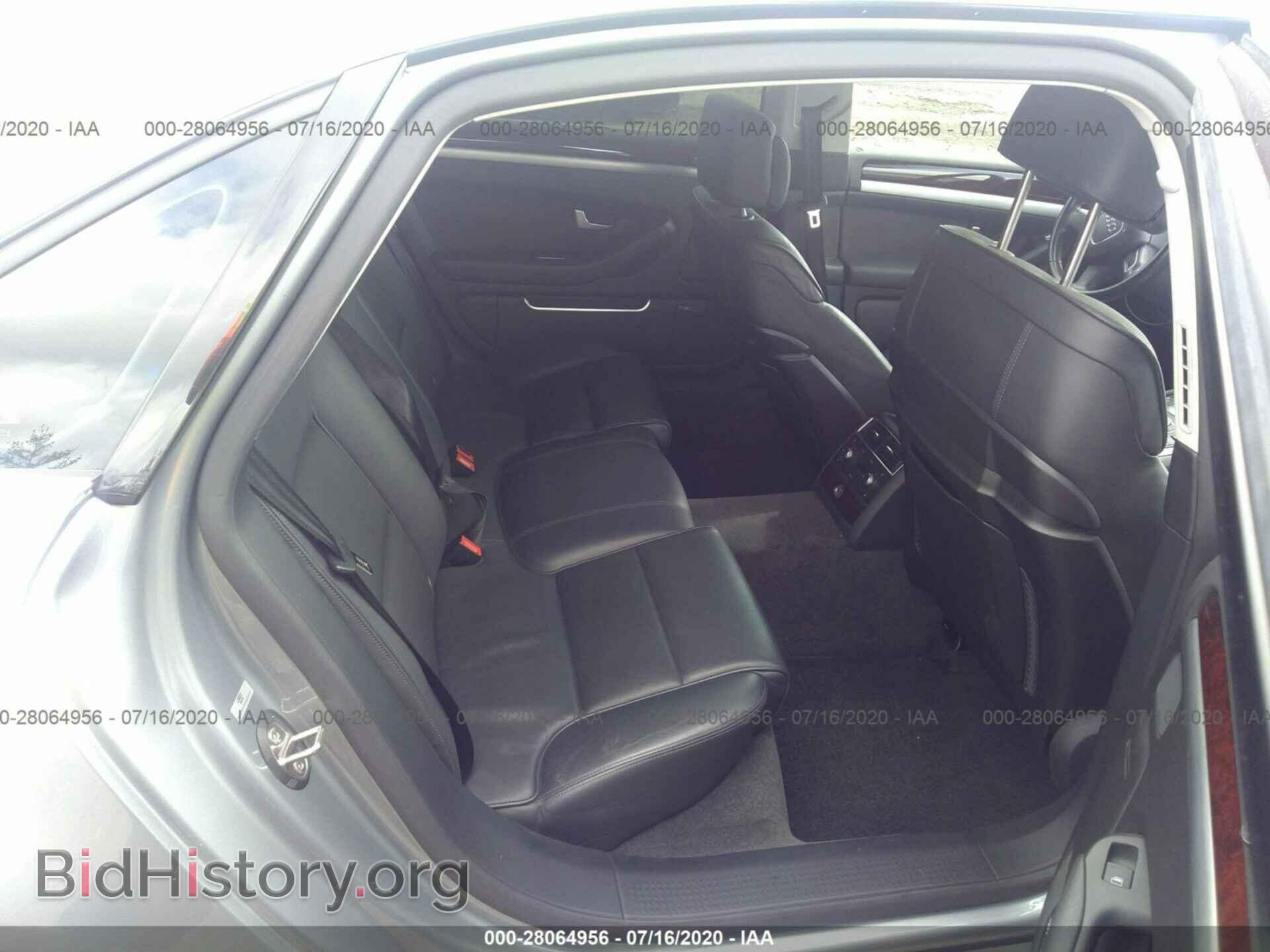 2010 AUDI A8 L - VIN: WAURVAFA0AN006901 - Фото 8