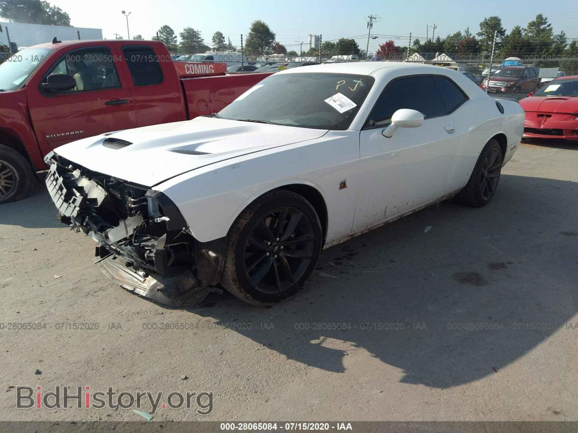 2019 DODGE CHALLENGER - VIN: 2C3CDZFJ6KH532054 - Фото 2