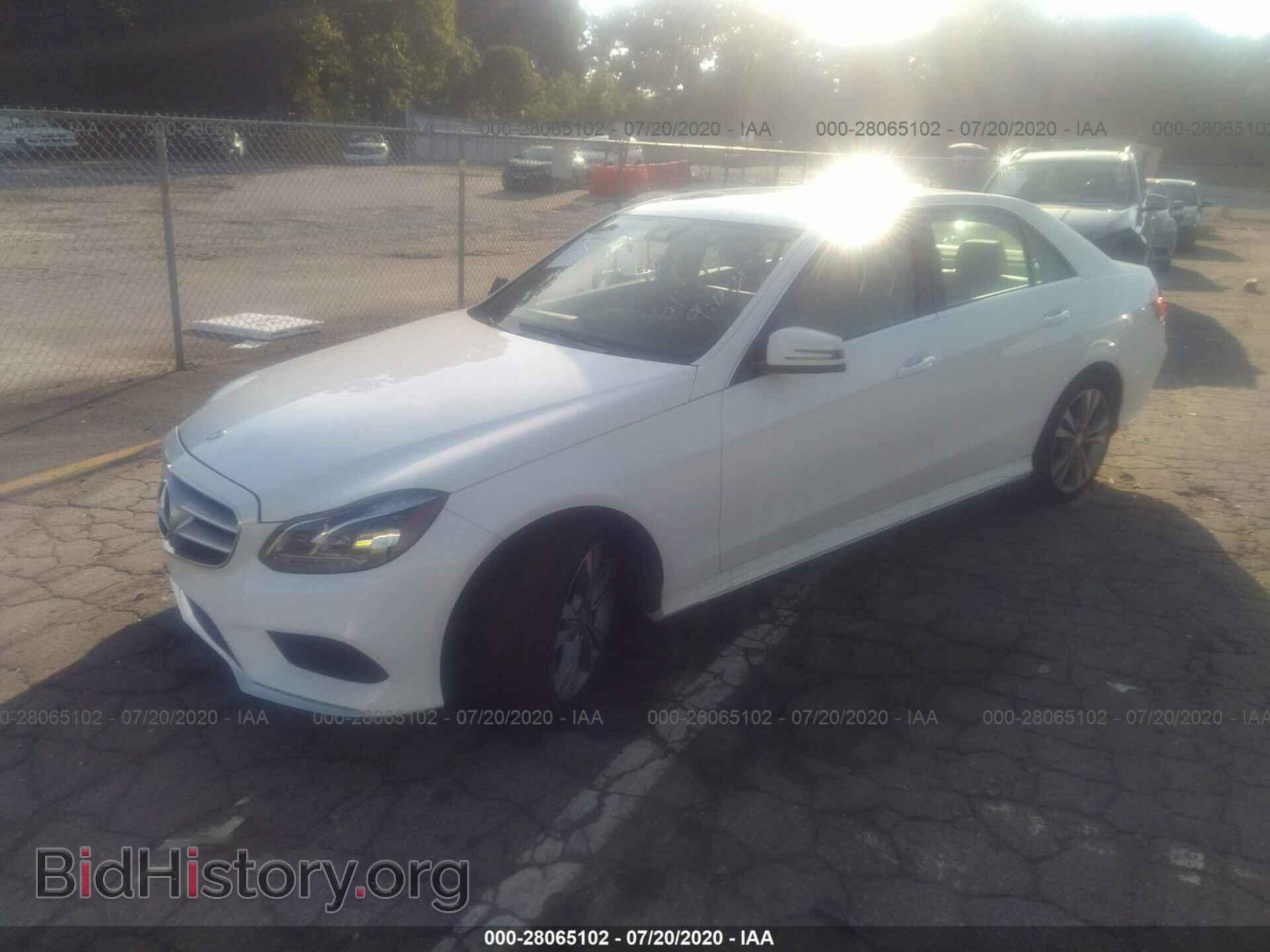 2014 MERCEDES-BENZ E-CLASS - VIN: WDDHF5KB1EA838736 - Фото 2