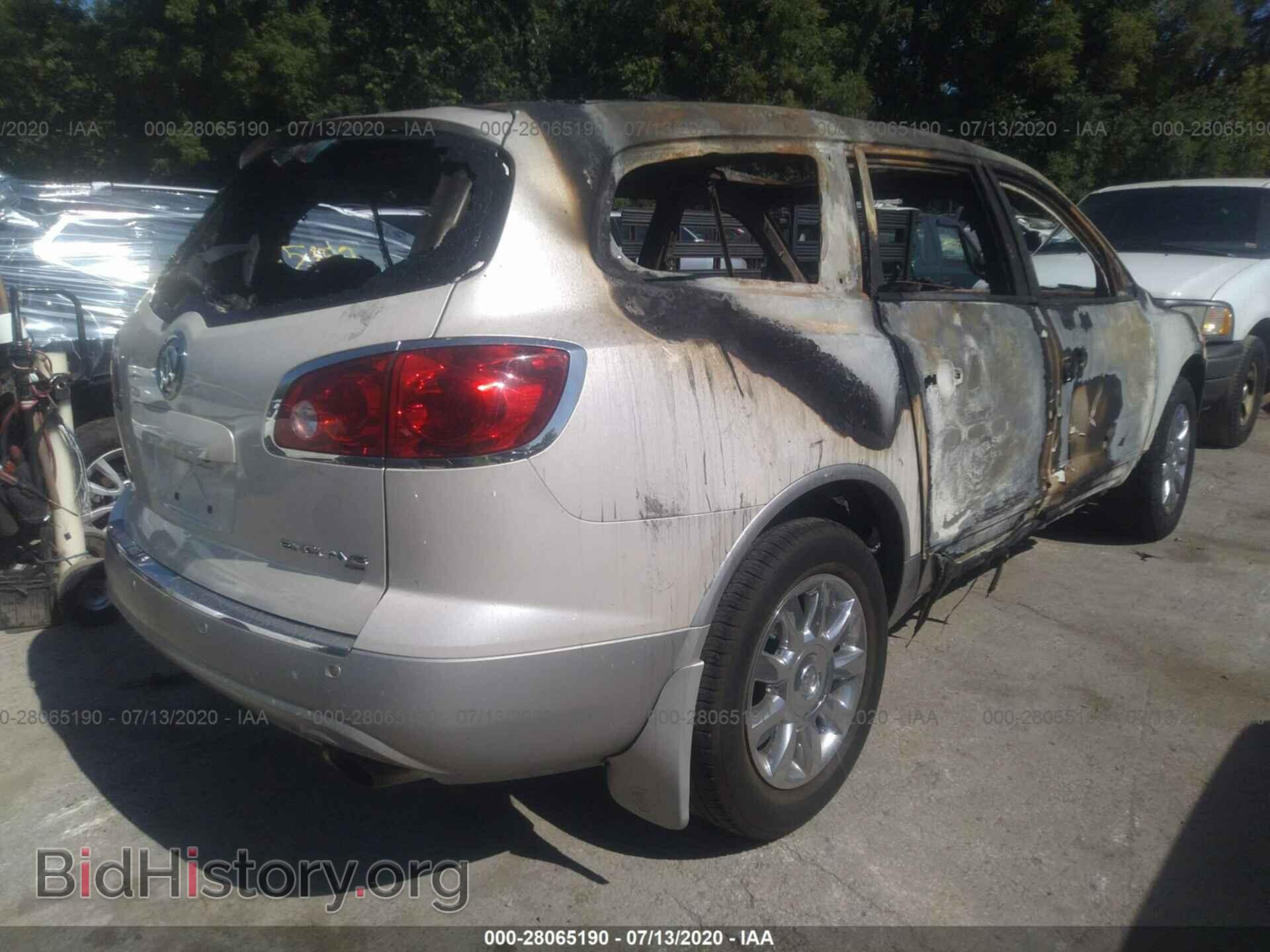 2012 BUICK ENCLAVE - VIN: 5GAKVCED4CJ131018 - Фото 4