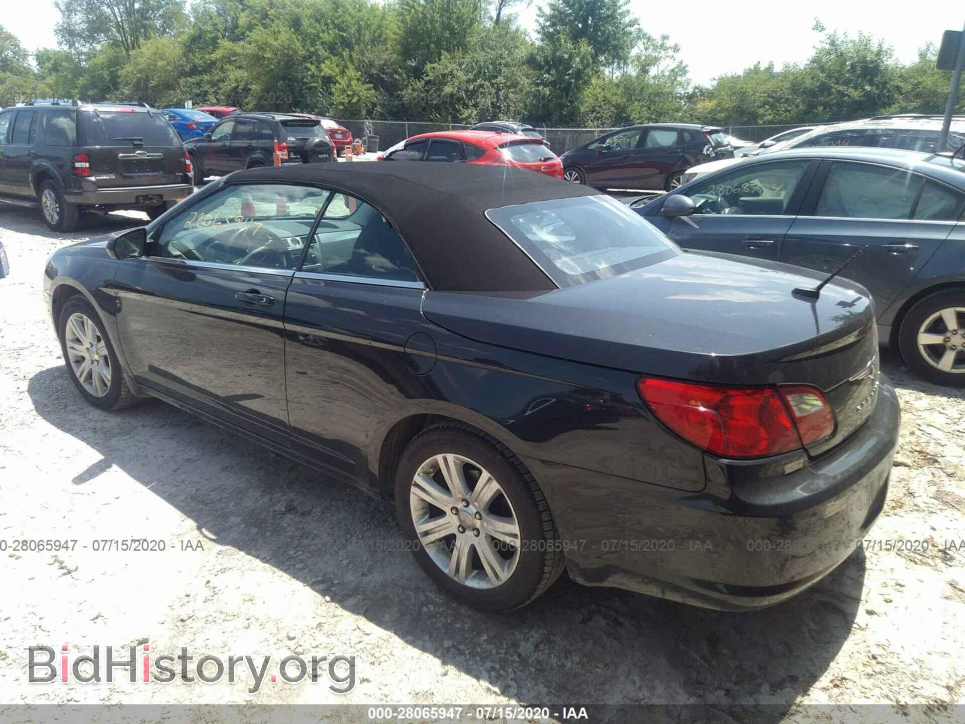 2010 CHRYSLER SEBRING - VIN: 1C3BC5ED8AN216440 - Фото 3