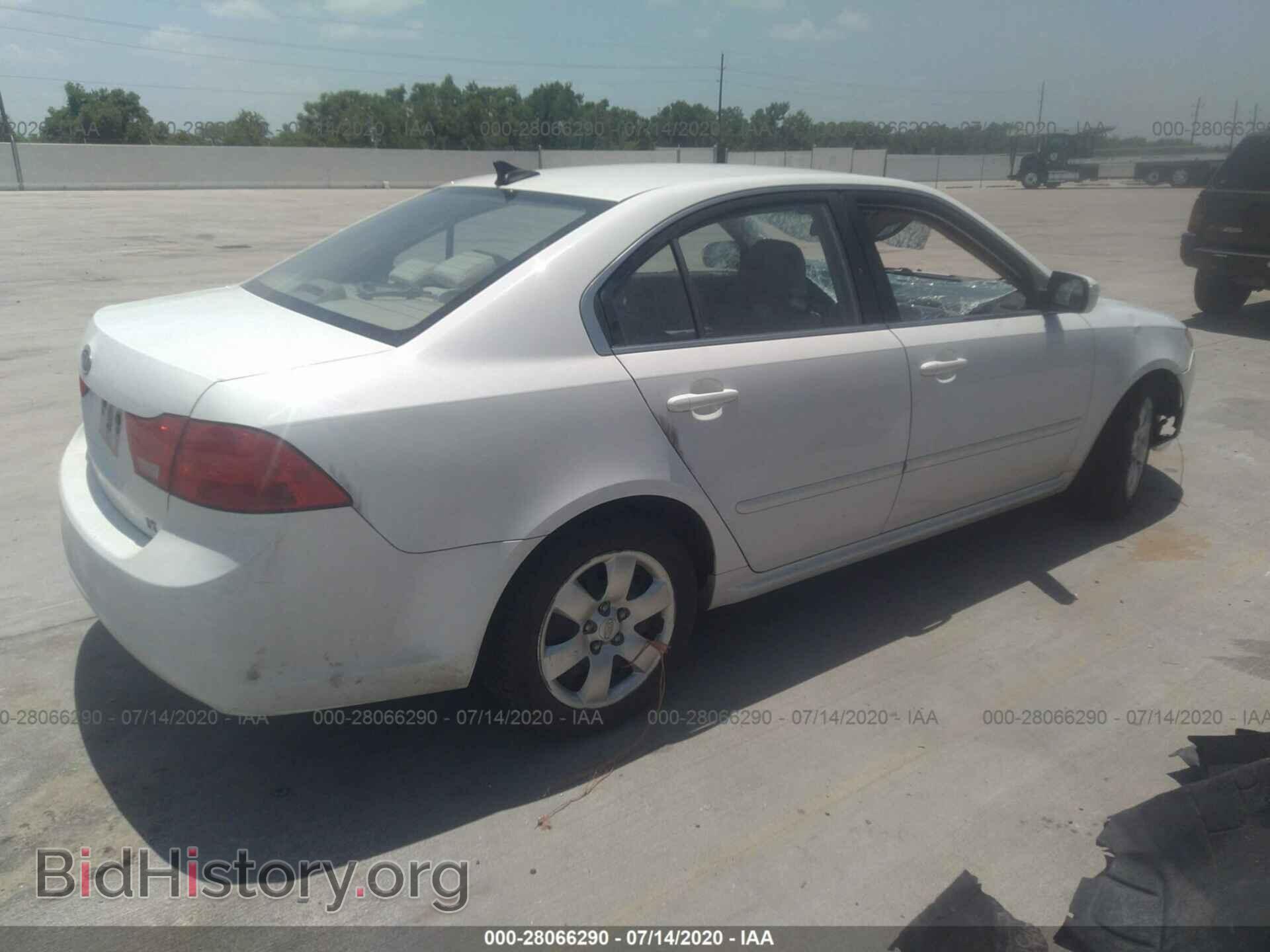 2009 KIA OPTIMA - VIN: KNAGE228195338972 - Фото 4