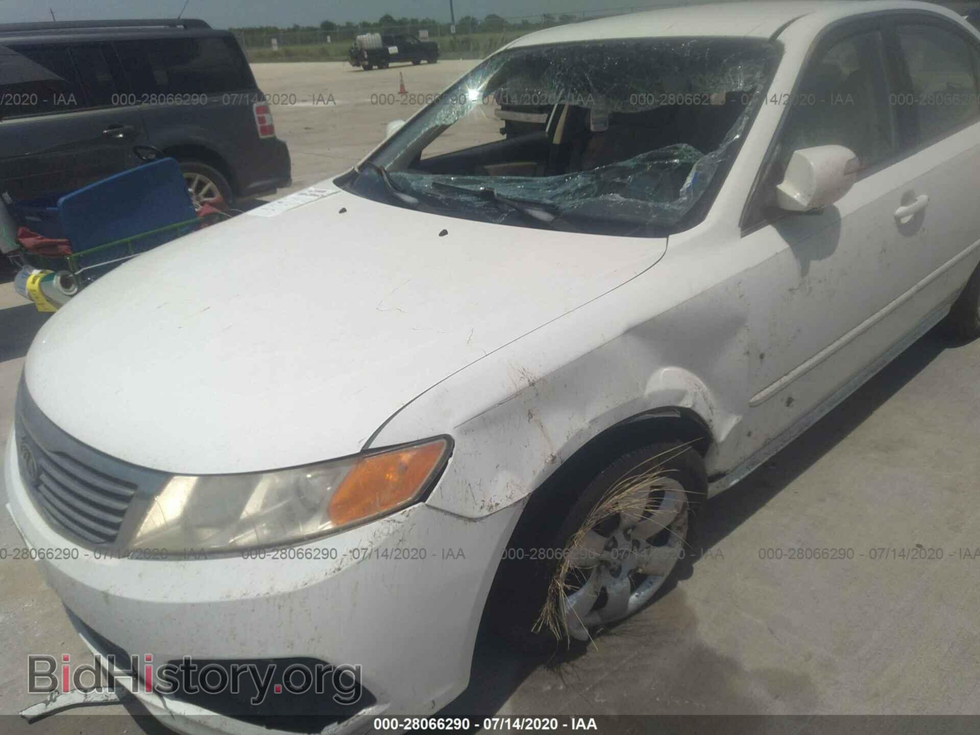2009 KIA OPTIMA - VIN: KNAGE228195338972 - Фото 6