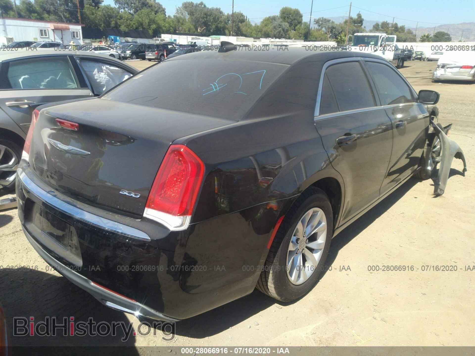 2015 CHRYSLER 300 - VIN: 2C3CCAAG2FH779514 - Фото 4