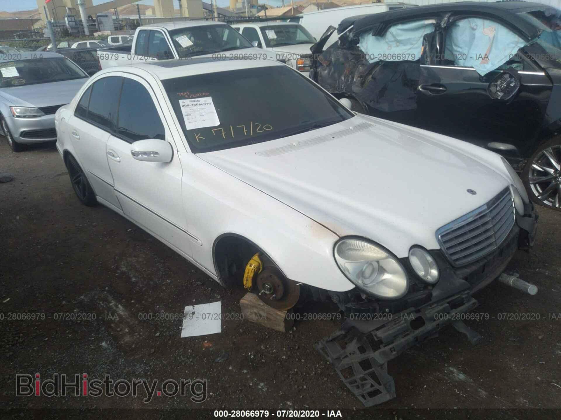 Фотография WDBUF70J03A199971 - MERCEDES-BENZ E-CLASS 2003