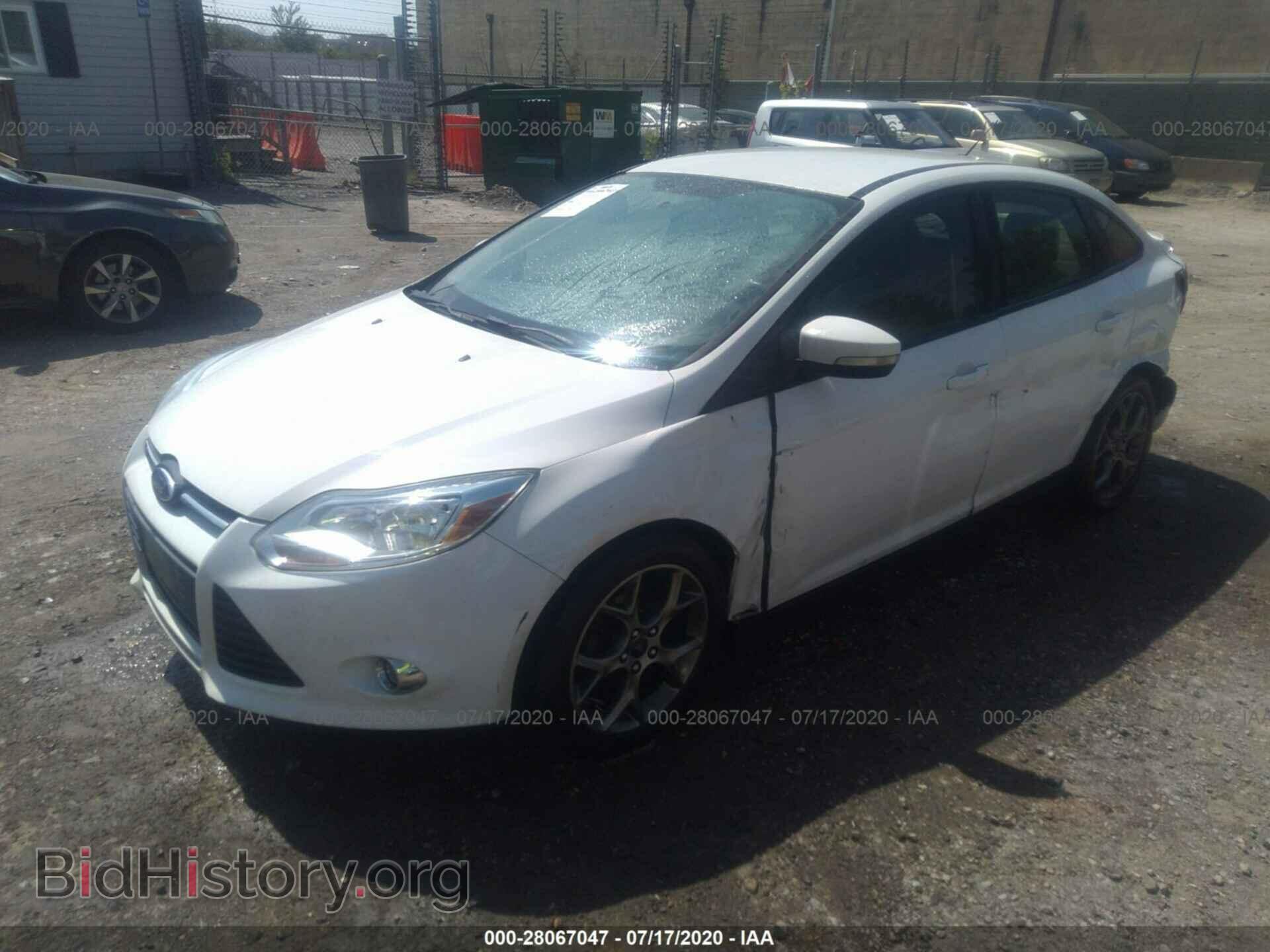 2013 FORD FOCUS - VIN: 1FADP3F23DL305879 - Фото 2