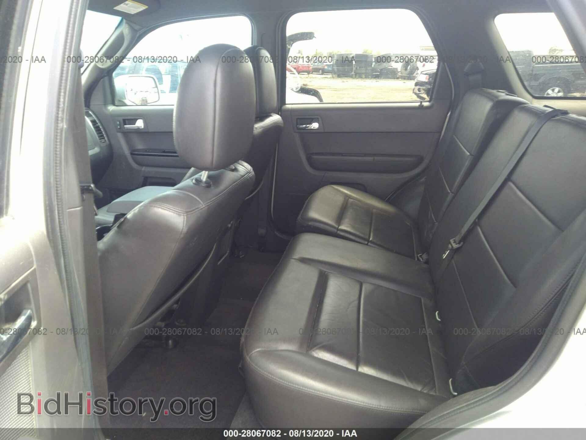 2011 FORD ESCAPE - VIN: 1FMCU0EG1BKA28352 - Фото 8