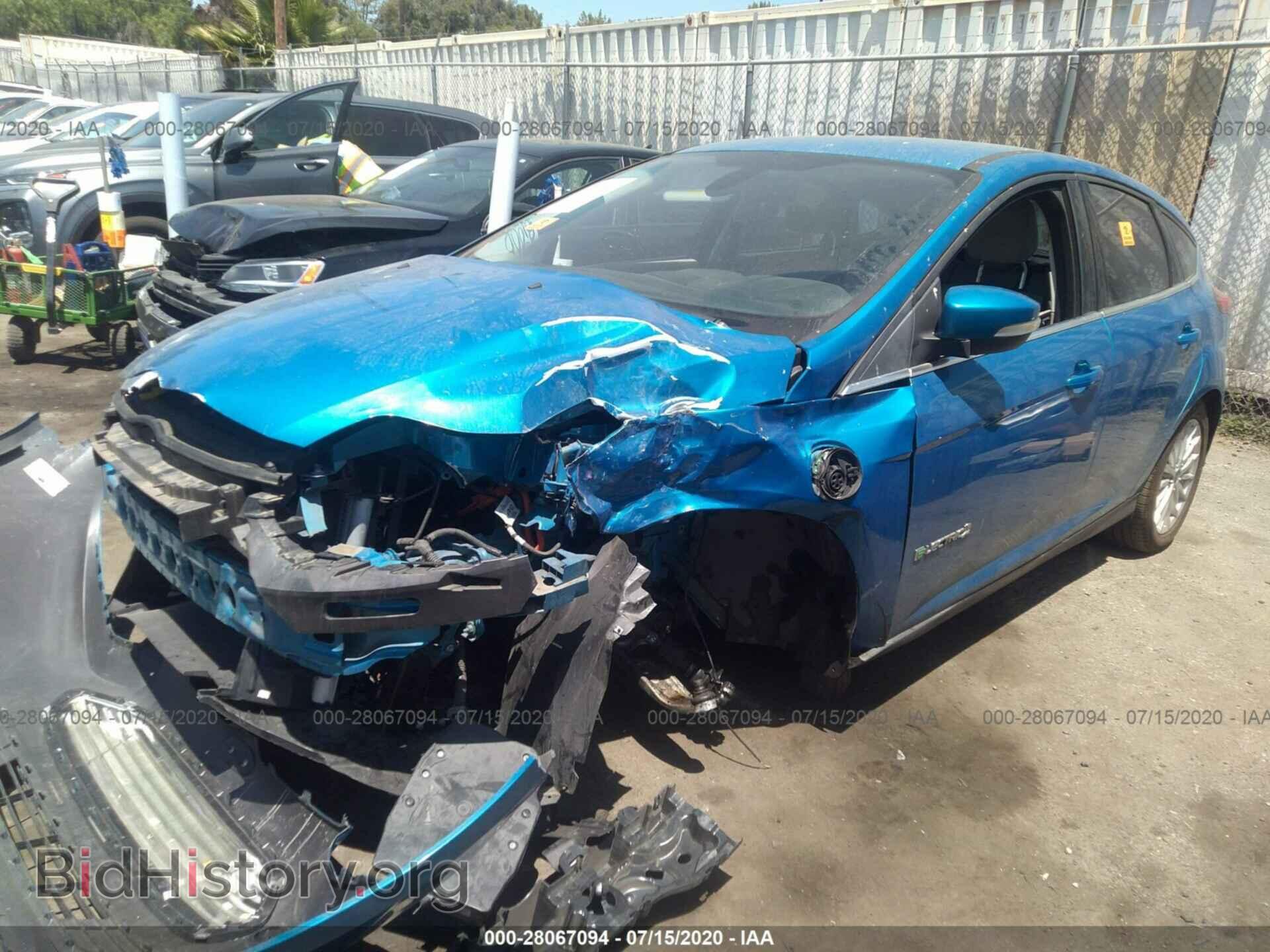 2012 FORD FOCUS ELECTRIC - VIN: 1FAHP3R44CL458302 - Фото 2