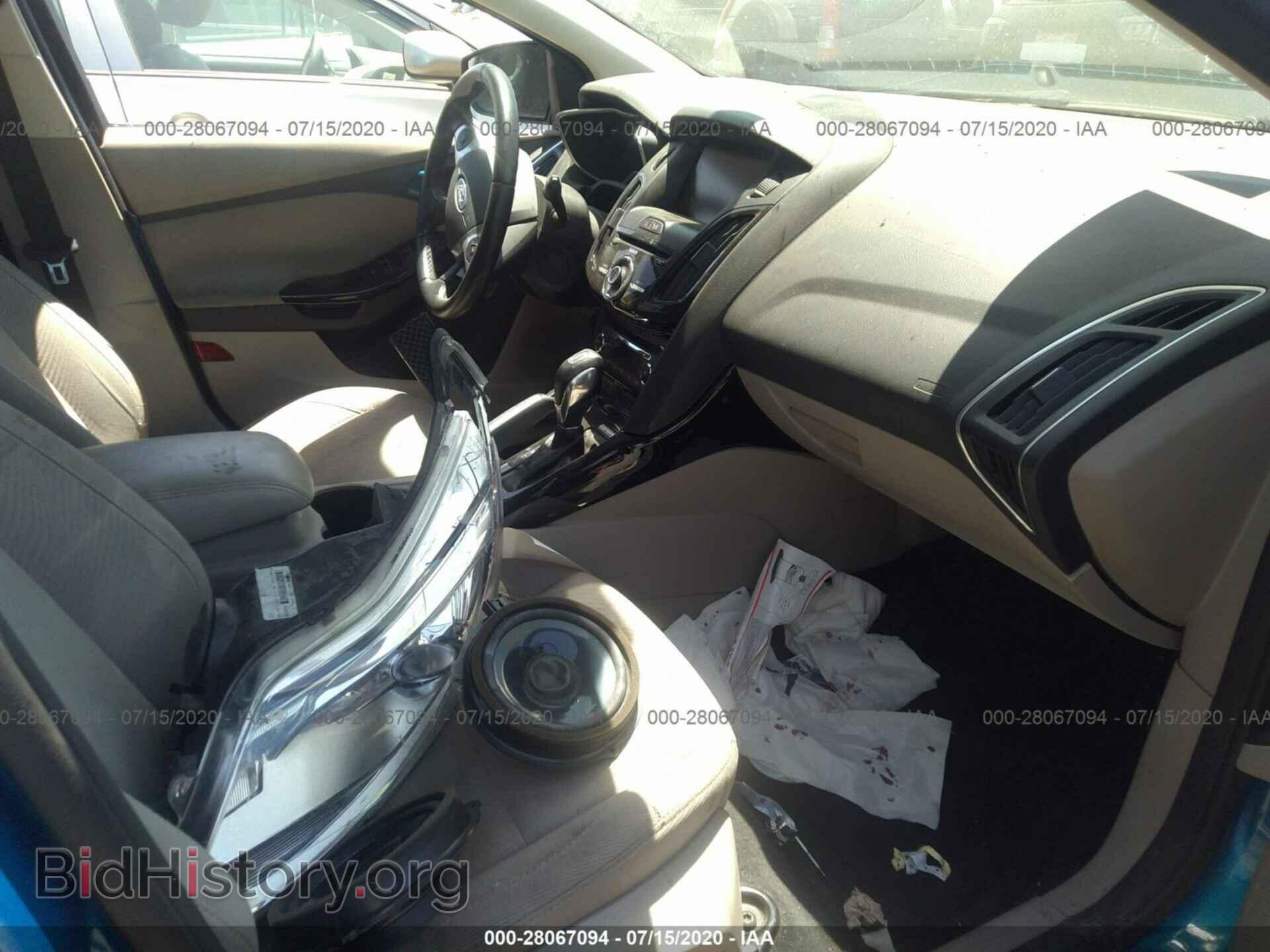 2012 FORD FOCUS ELECTRIC - VIN: 1FAHP3R44CL458302 - Фото 5