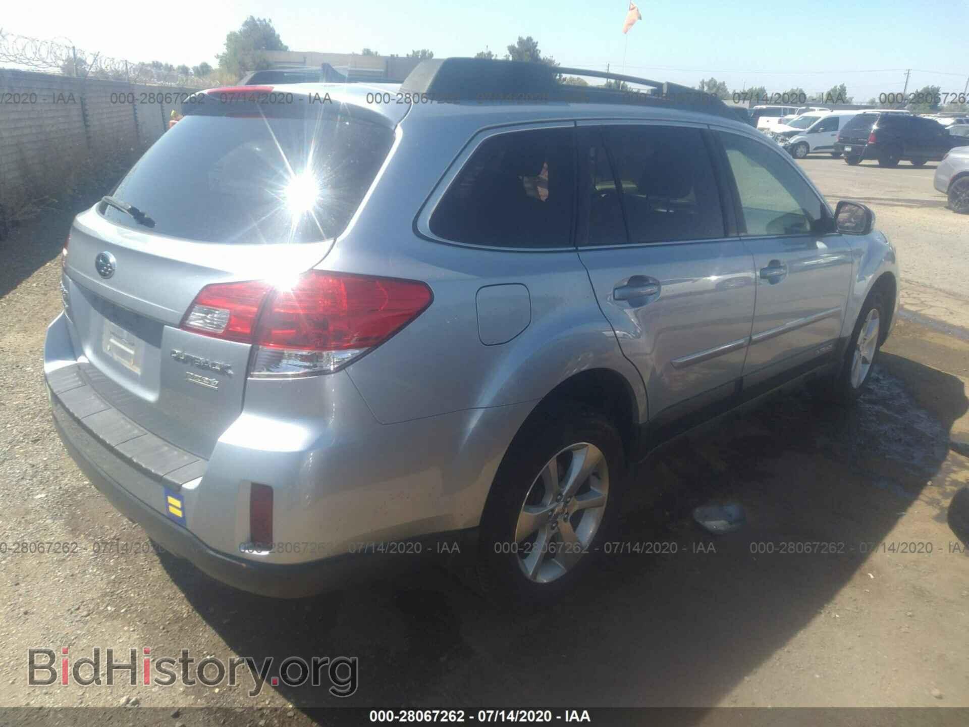2014 SUBARU OUTBACK - VIN: 4S4BRBLC3E3304909 - Фото 4