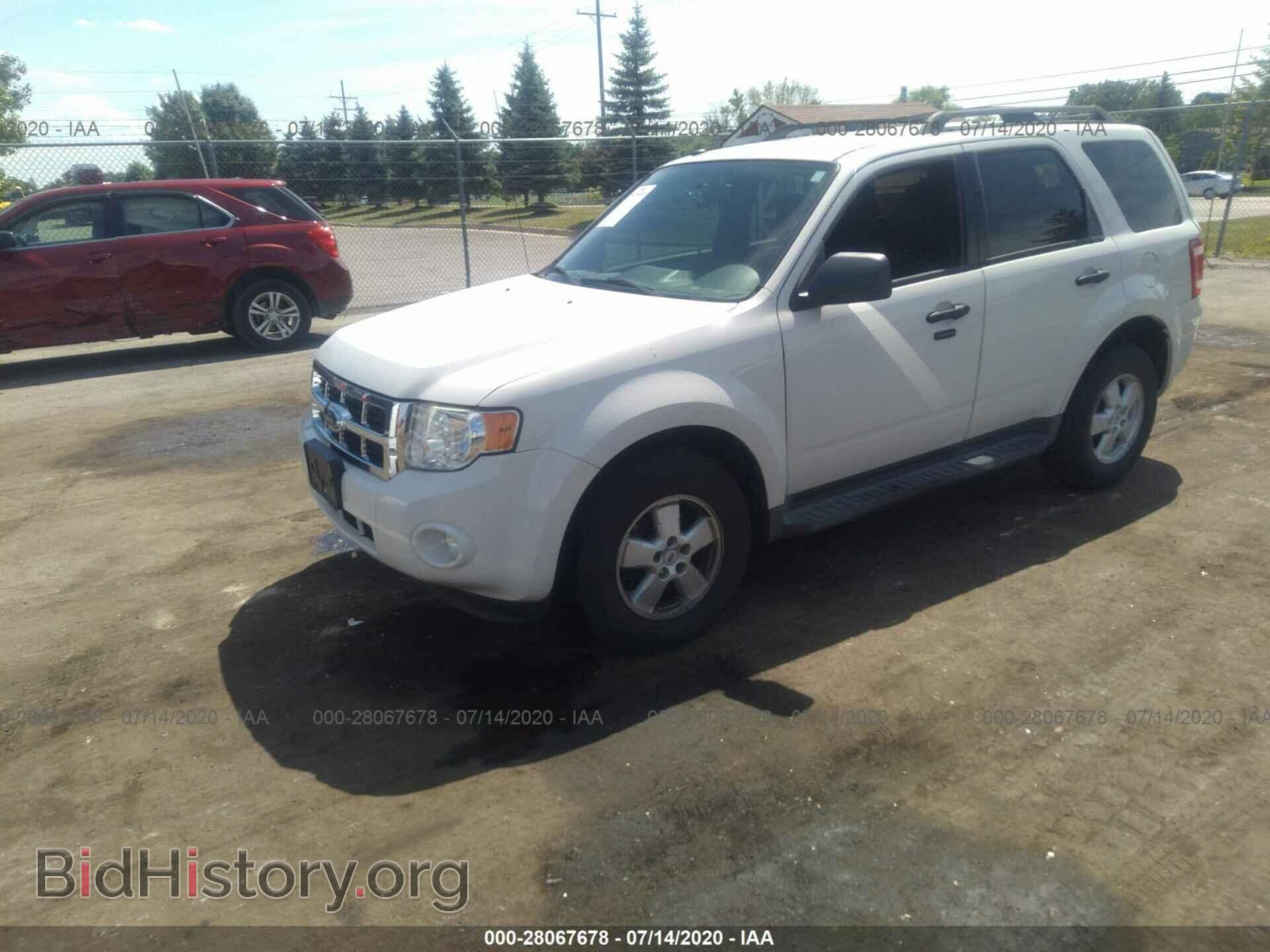 2009 FORD ESCAPE - VIN: 1FMCU03G39KC96090 - Фото 2