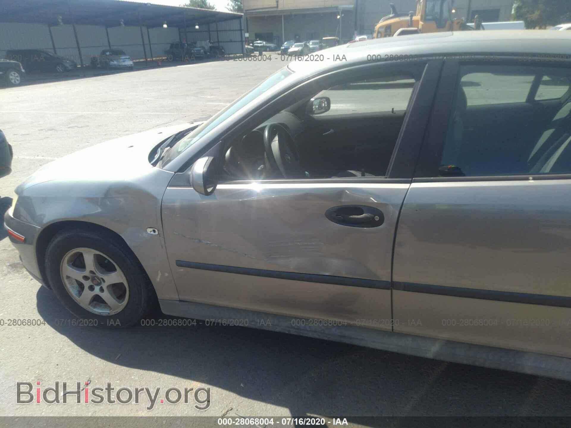 2004 SAAB 9-3 - VIN: YS3FB49SX41014223 - Photo 6