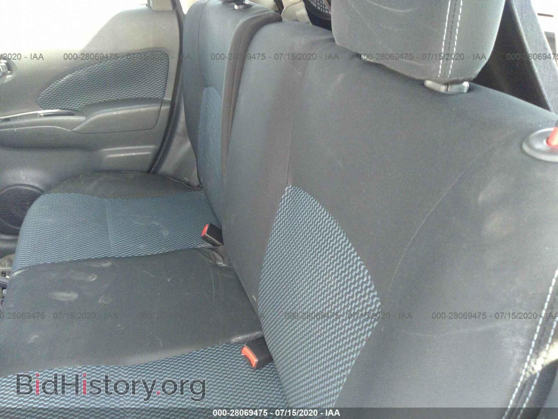 2018 NISSAN VERSA NOTE - VIN: 3N1CE2CP2JL354094 - Photo 8
