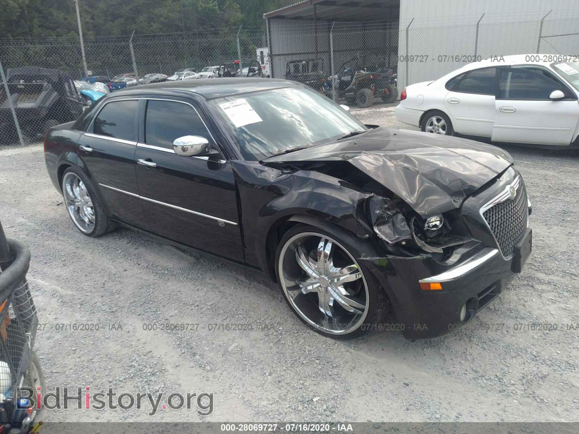 Photo 2C3CA6CT1AH219280 - CHRYSLER 300 2010