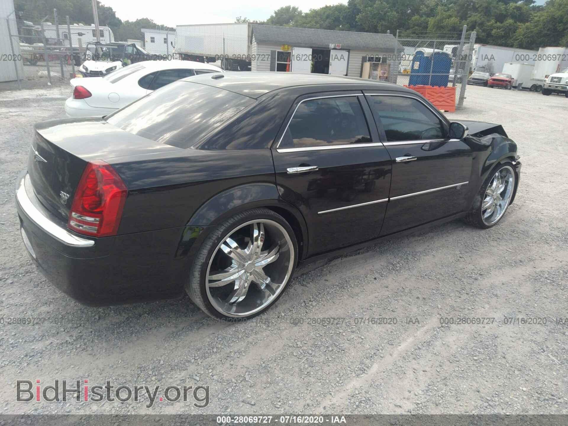 2010 CHRYSLER 300 - VIN: 2C3CA6CT1AH219280 - Фото 4