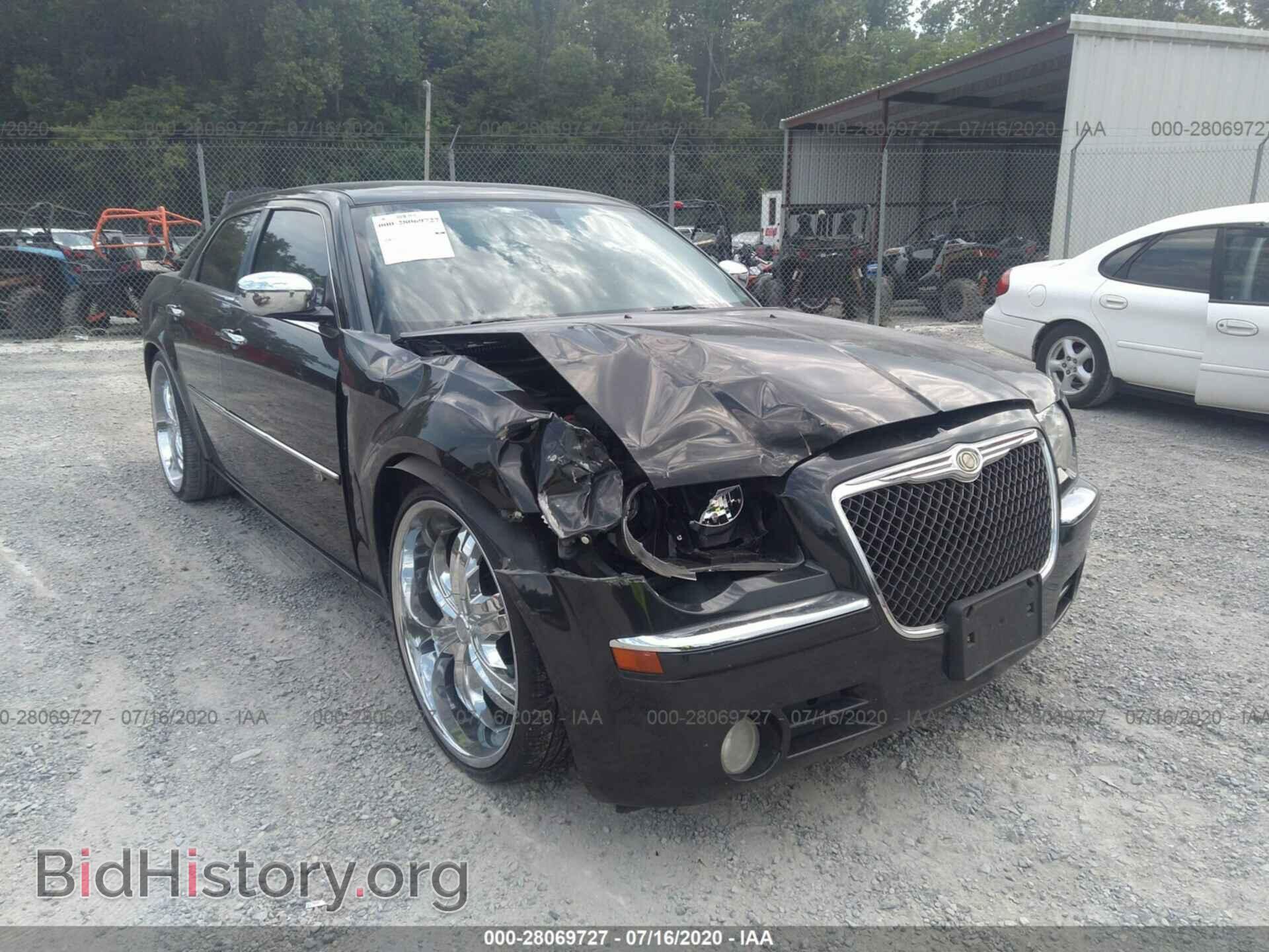 2010 CHRYSLER 300 - VIN: 2C3CA6CT1AH219280 - Фото 6