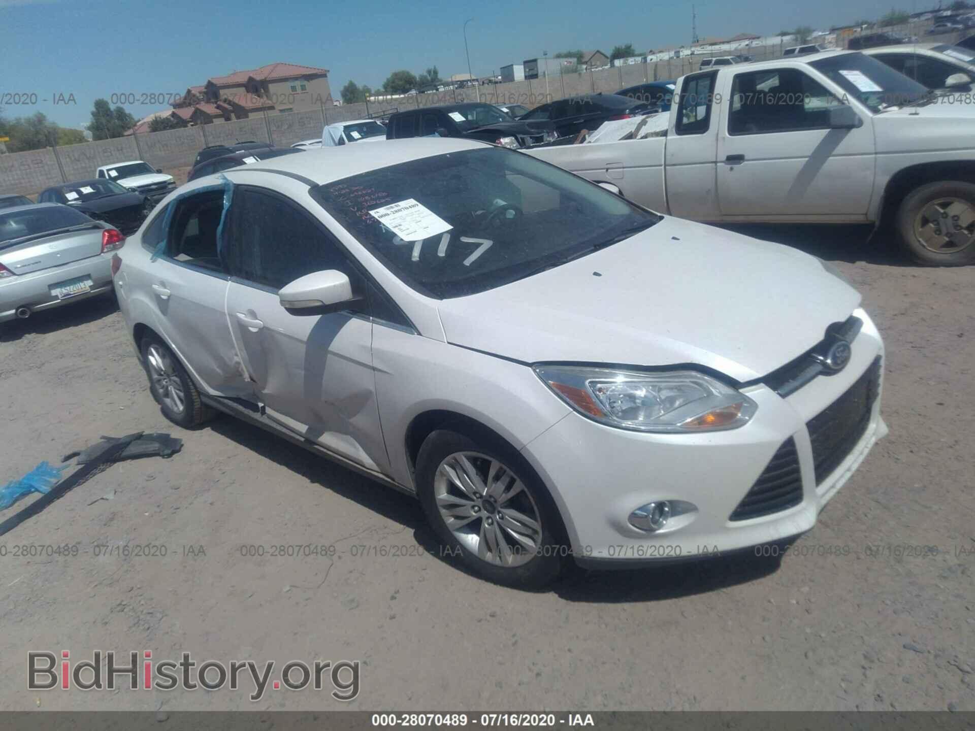 Photo 1FAHP3H28CL362625 - FORD FOCUS 2012