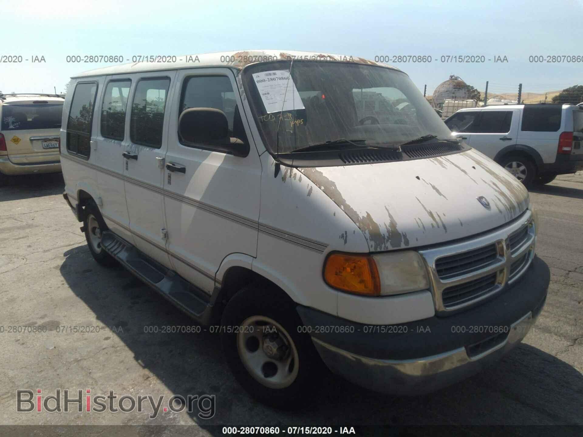 Photo 2B6HB11X31K552126 - DODGE RAM VAN 2001