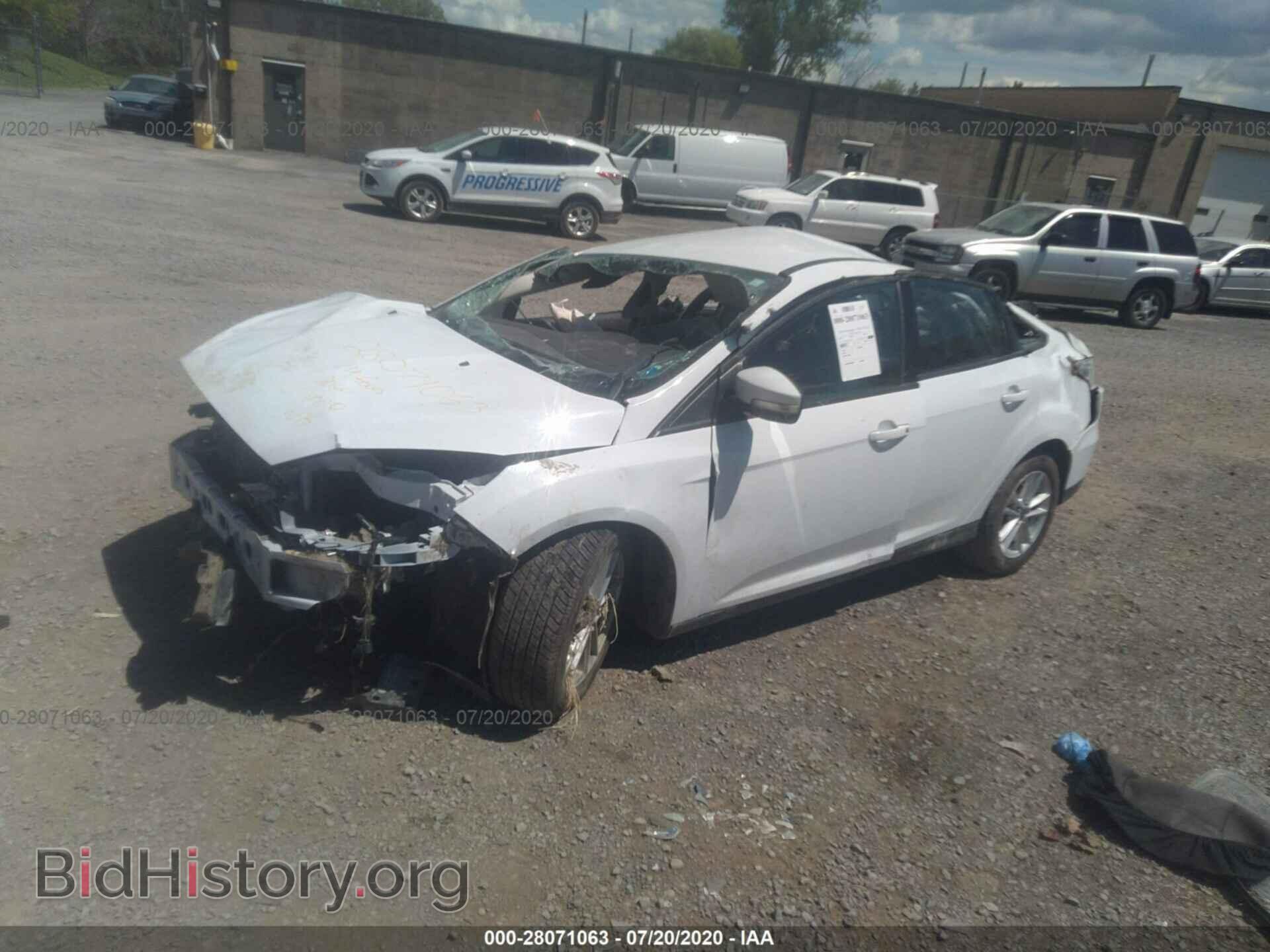 2016 FORD FOCUS - VIN: 1FADP3F26GL277497 - Photo 2