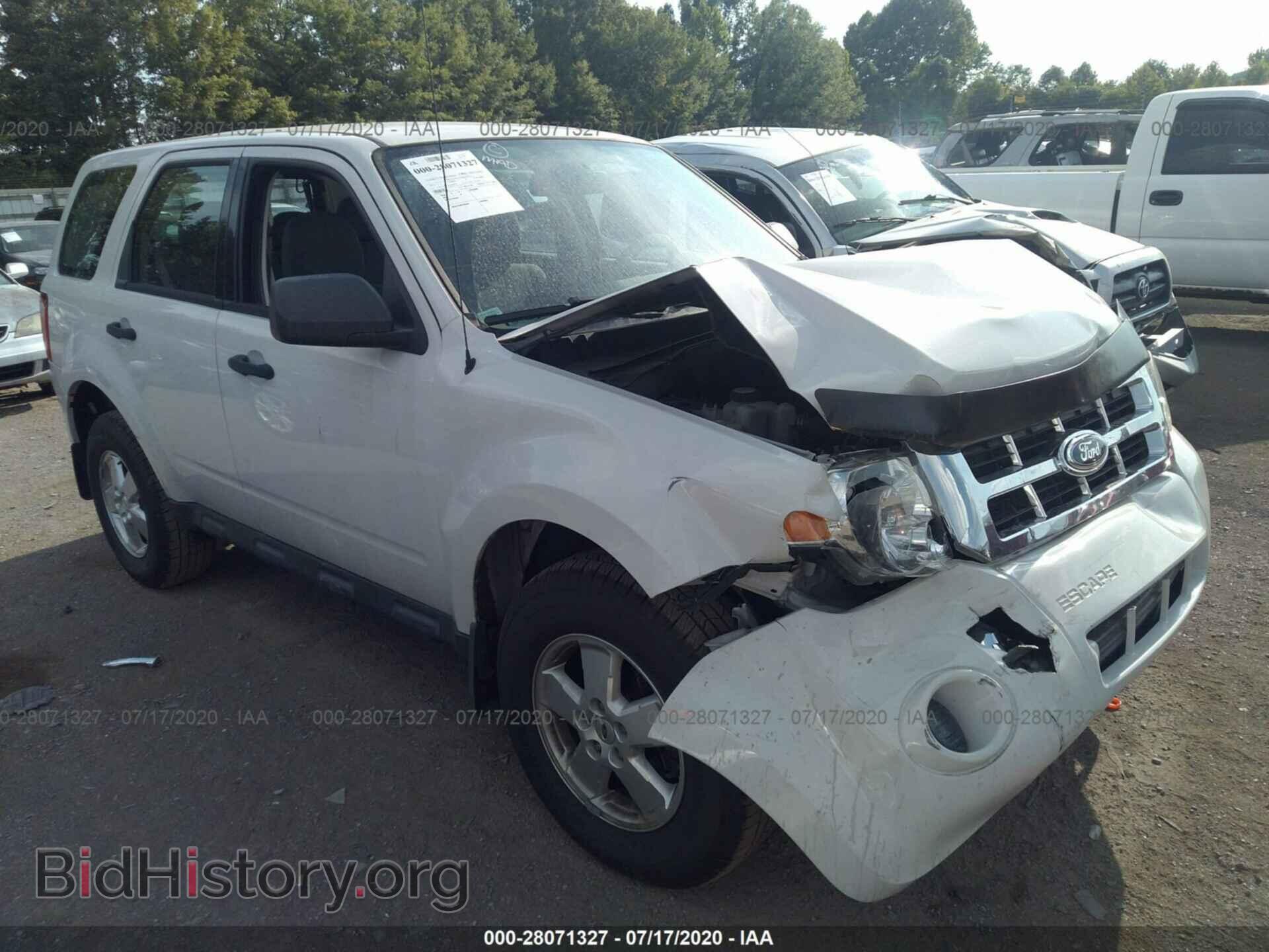 Фотография 1FMCU0C72CKA20099 - FORD ESCAPE 2012