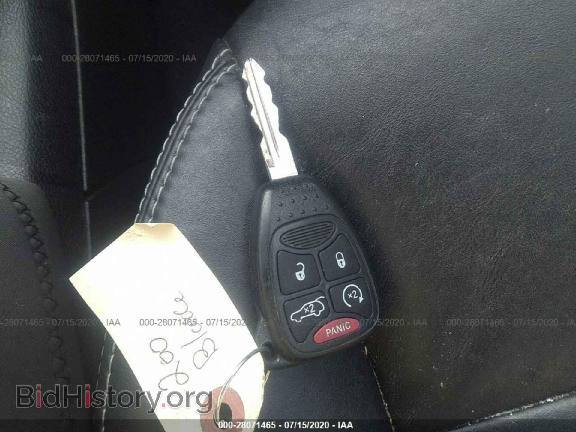 2011 CHRYSLER 200 - VIN: 1C3BC2FG0BN618168 - Фото 11