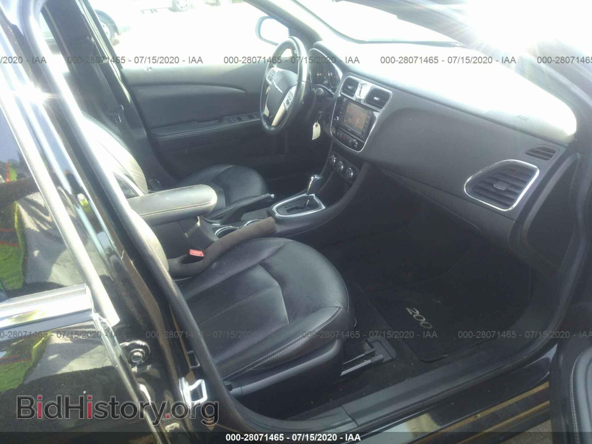 2011 CHRYSLER 200 - VIN: 1C3BC2FG0BN618168 - Фото 5