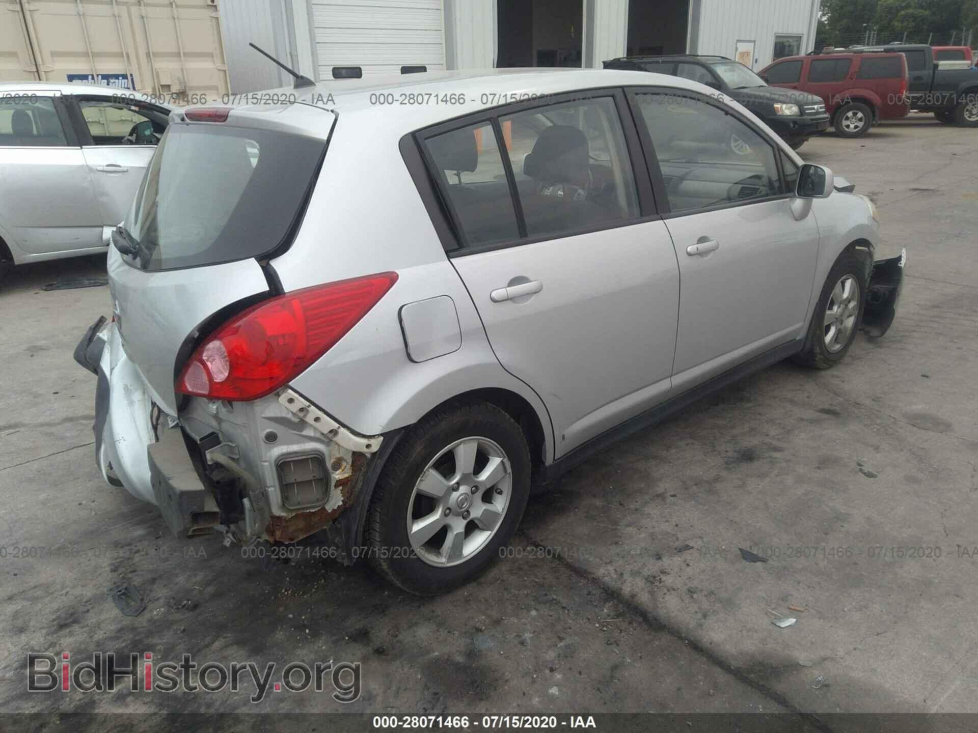 2007 NISSAN VERSA - VIN: 3N1BC13E27L385140 - Фото 4
