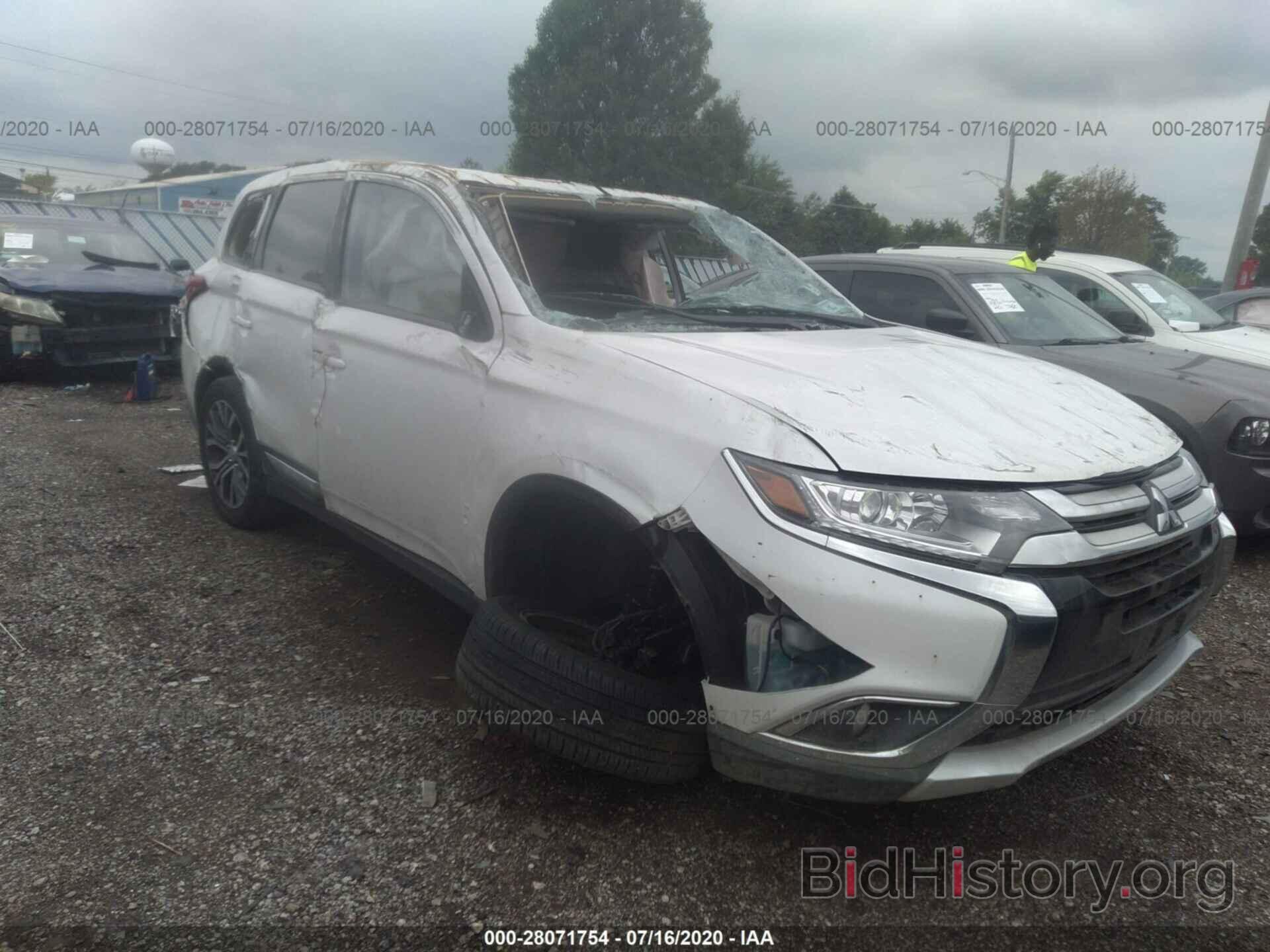 Photo JA4AD2A38JZ004446 - MITSUBISHI OUTLANDER 2018