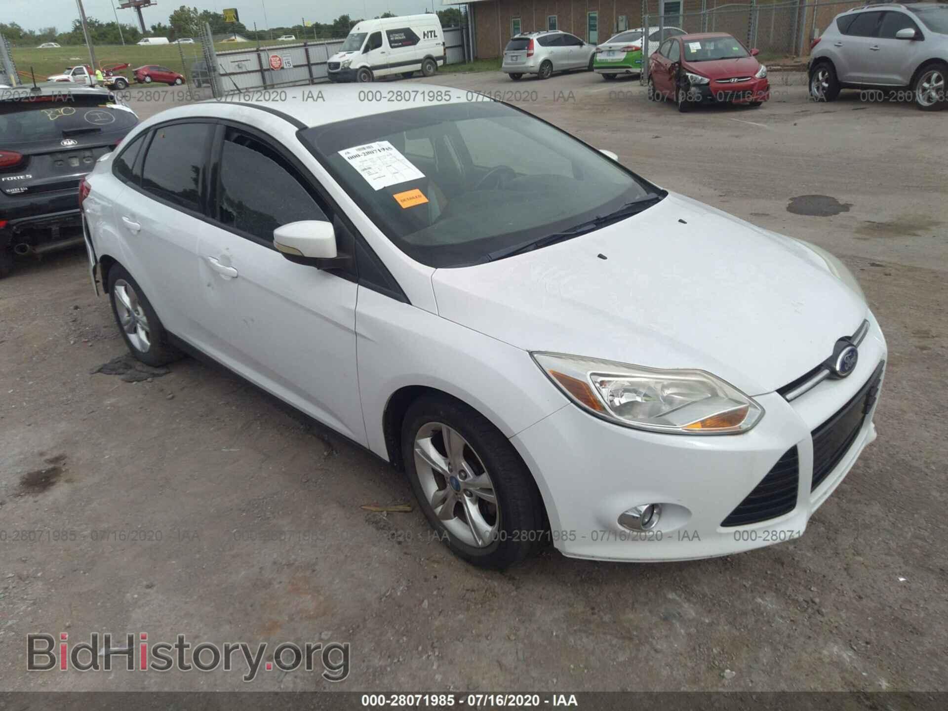 Photo 1FAHP3F26CL174429 - FORD FOCUS 2012