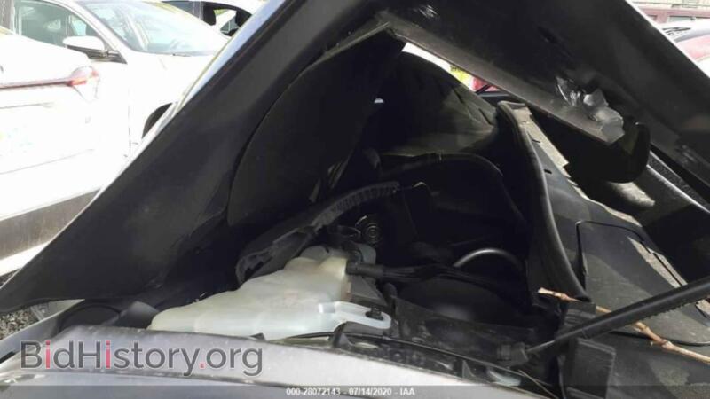 2019 Dodge CHALLENGER (VIN 2C3CDZGG8KH706547) — photo 7 of 12