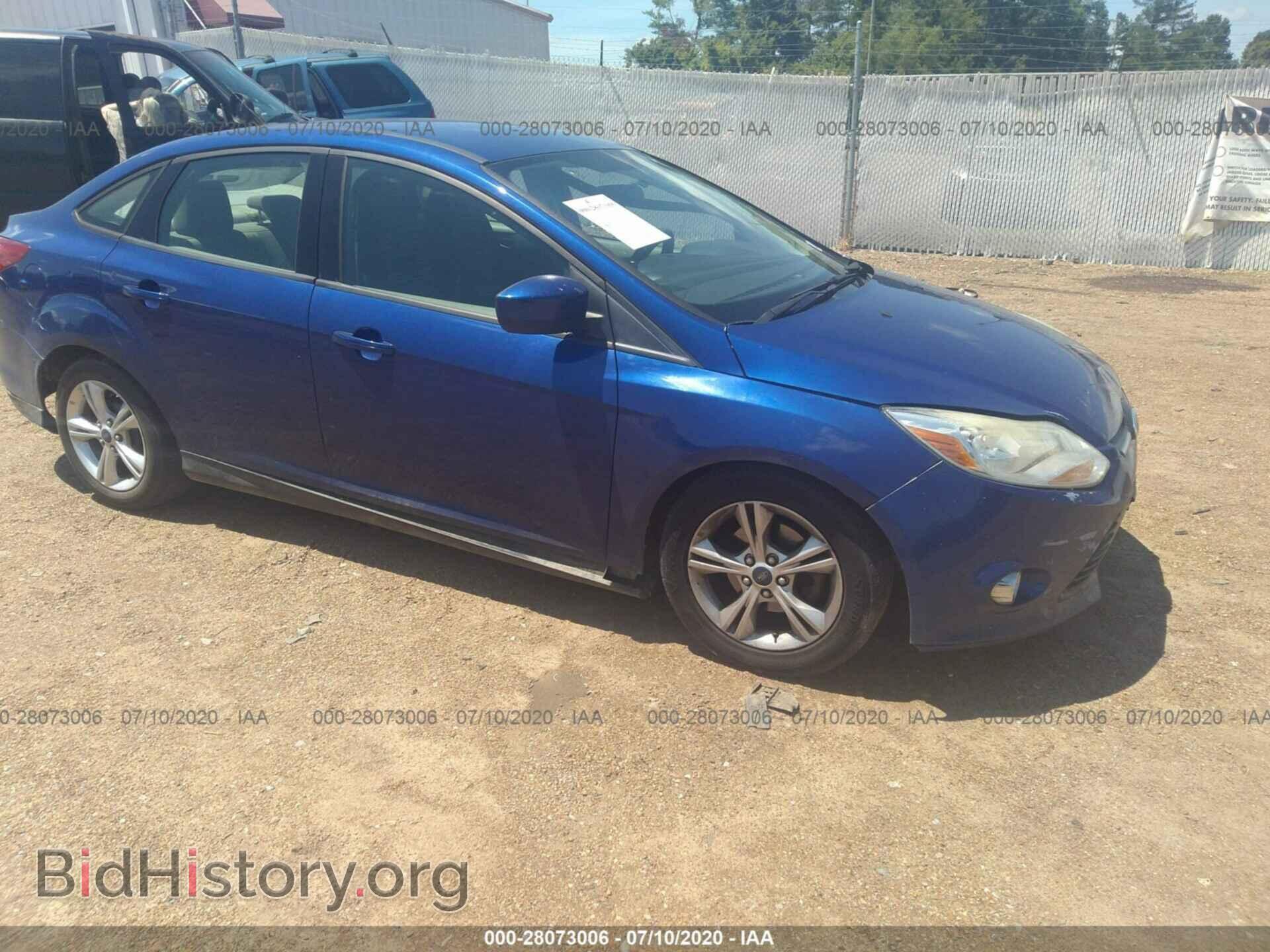 Photo 1FAHP3F29CL456550 - FORD FOCUS 2012