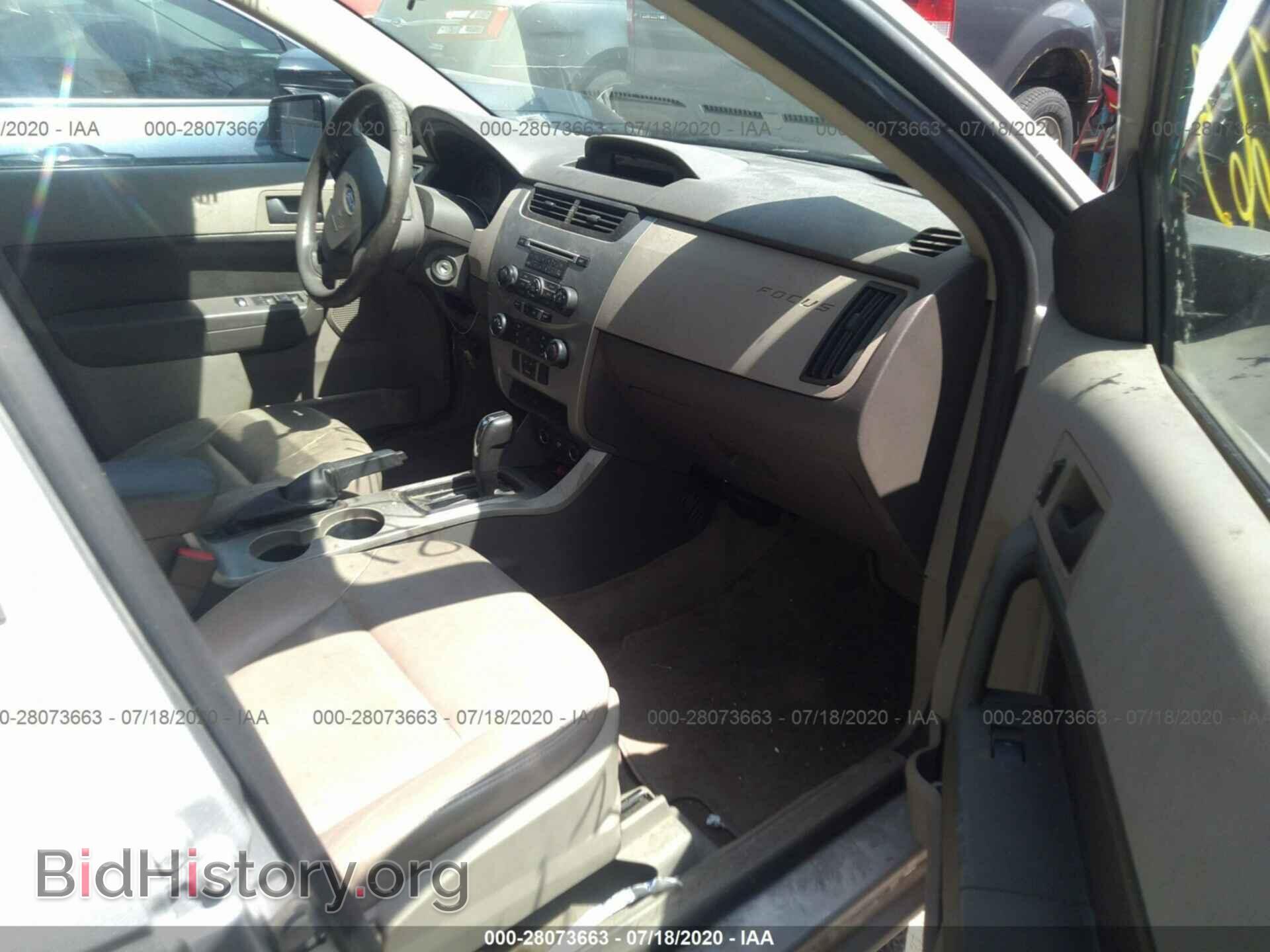 2009 FORD FOCUS - VIN: 1FAHP35N89W210365 - Фото 5