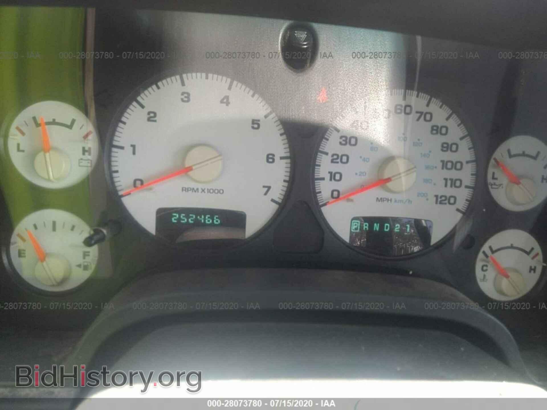 2004 DODGE RAM 1500 - VIN: 1D7HA16NX4J282937 - Фото 7
