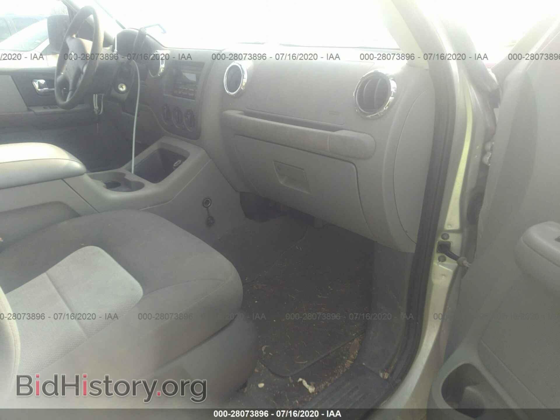 2005 FORD EXPEDITION - VIN: 1FMPU15575LA75910 - Фото 5