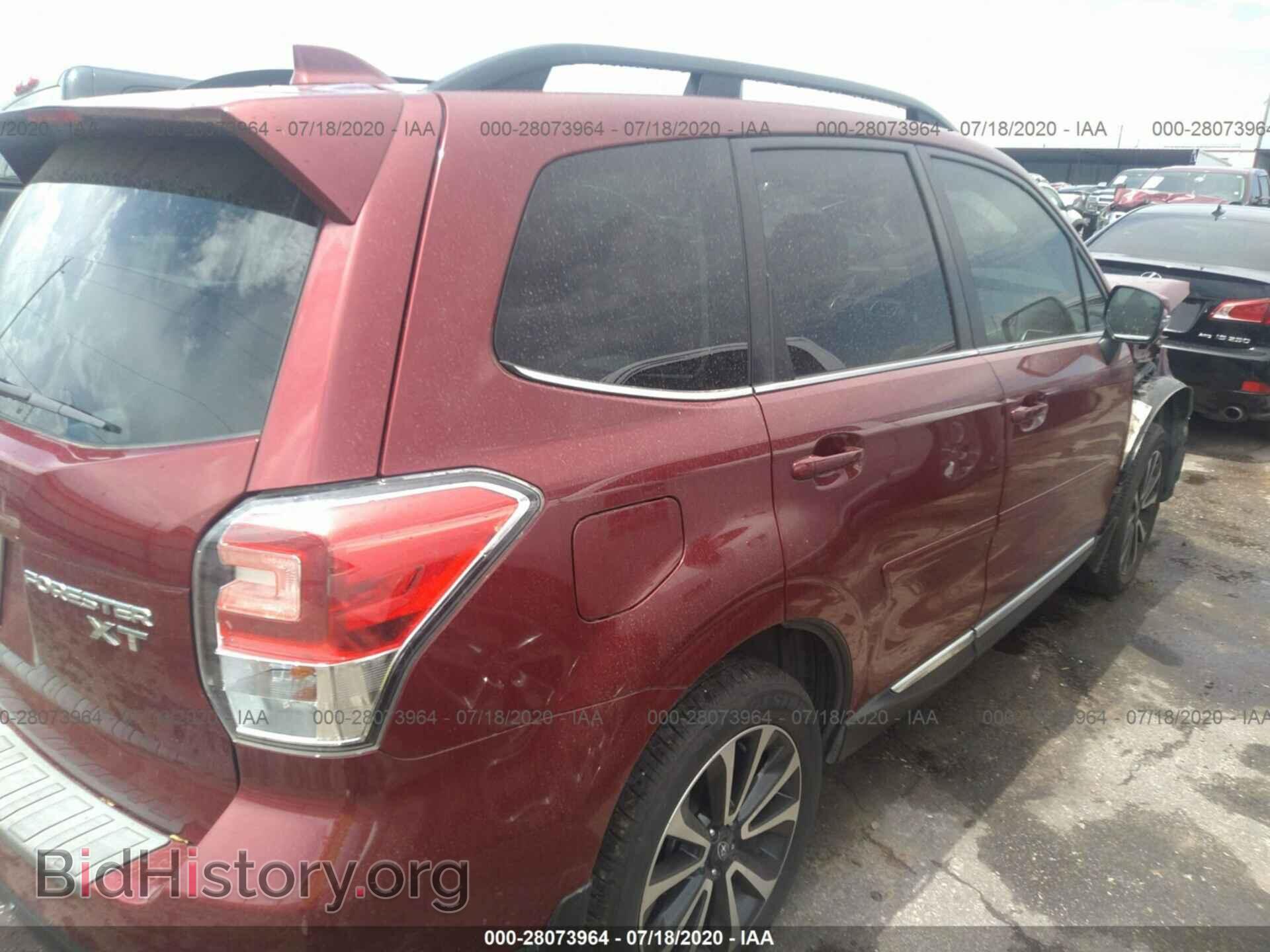 2018 SUBARU FORESTER - VIN: JF2SJGWC8JH560918 - Фото 4