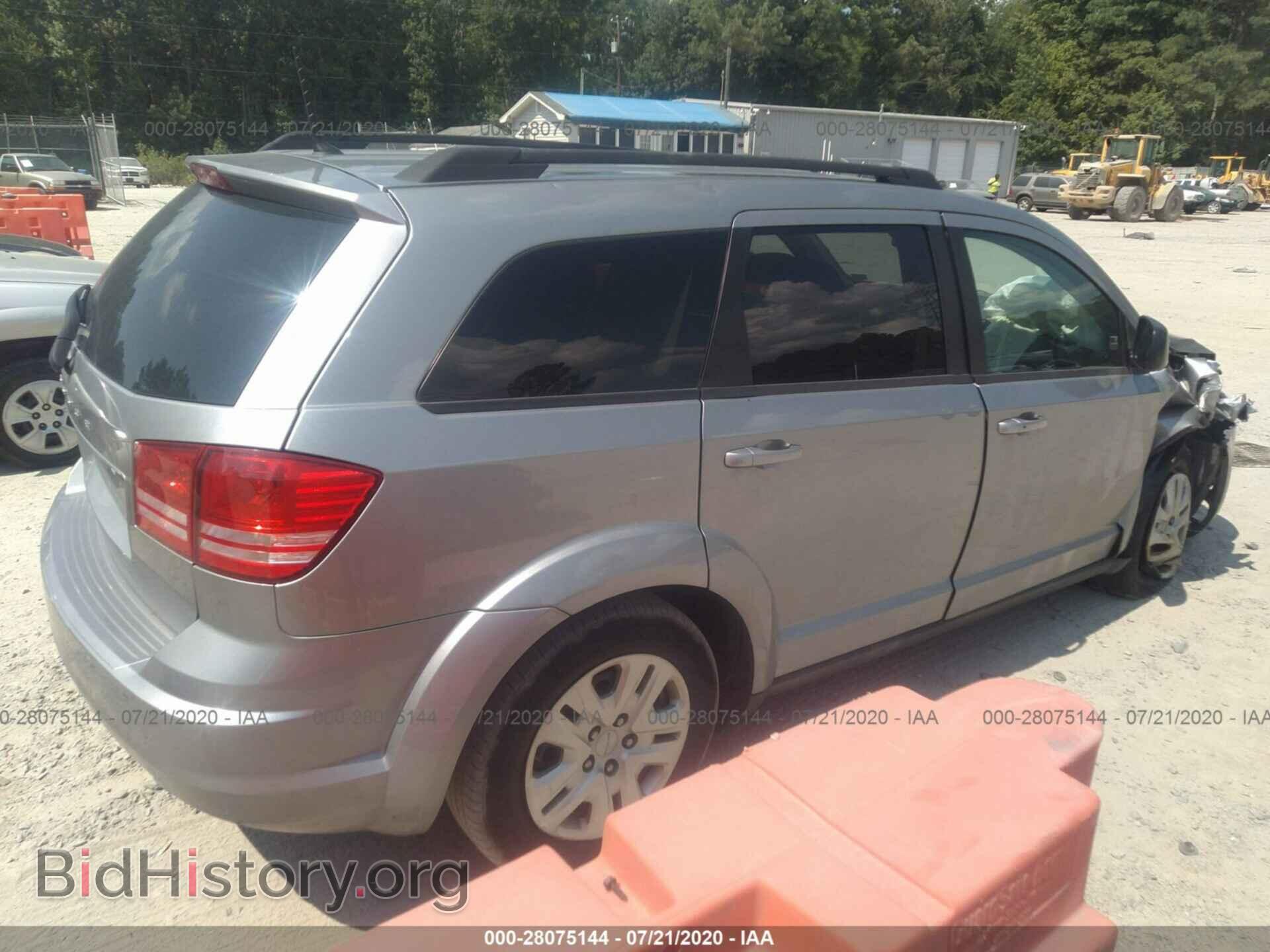 2019 DODGE JOURNEY - VIN: 3C4PDCABXKT746630 - Фото 4